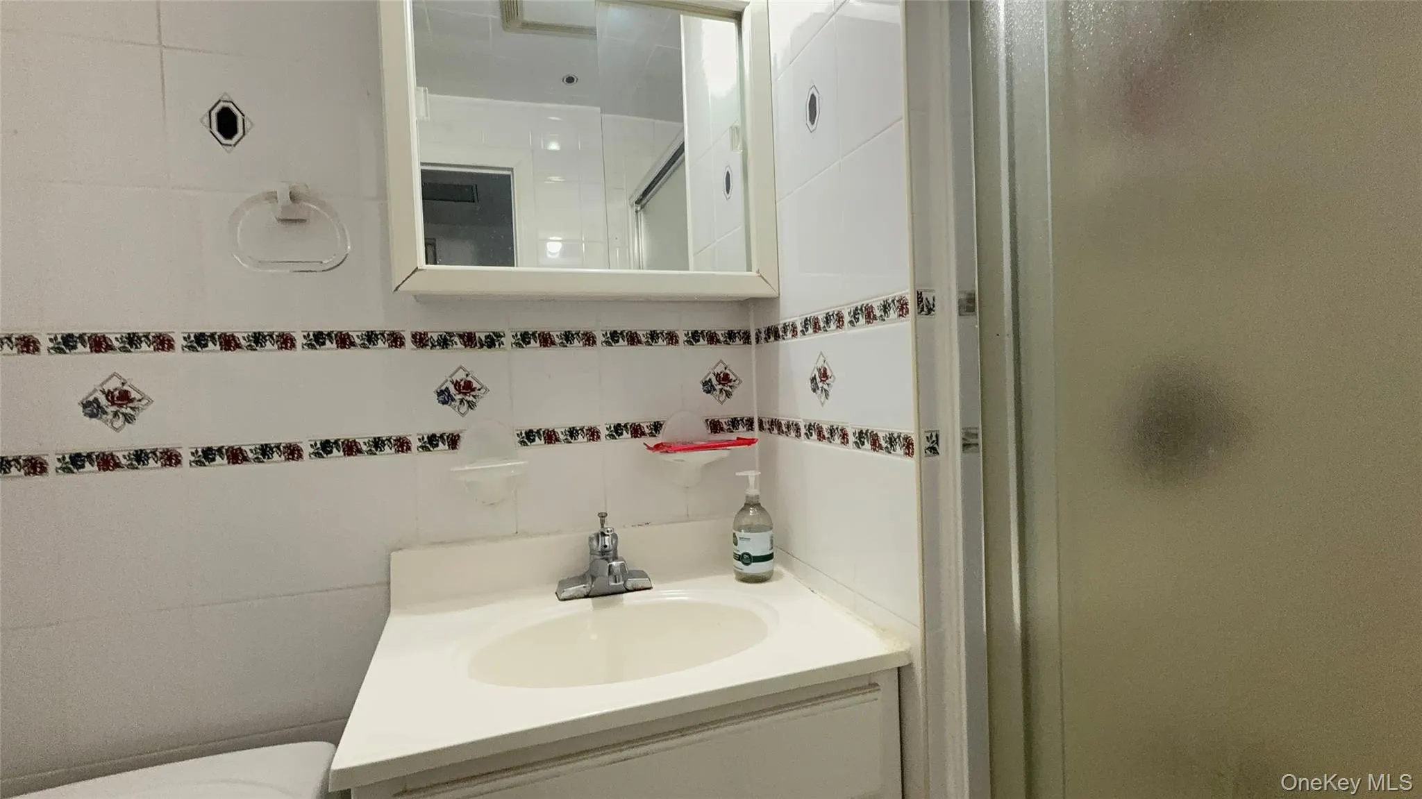 21516 46th Avenue, New York, NY, 3 Bedrooms Bedrooms, 6 Rooms Rooms,2 BathroomsBathrooms,Residential,For Rent,46th,0,1041793 21516 46th Avenue, New York, NY, 3 Bedrooms Bedrooms, 6 Rooms Rooms,2 BathroomsBathrooms,Residential,For Rent,46th,0,1041793