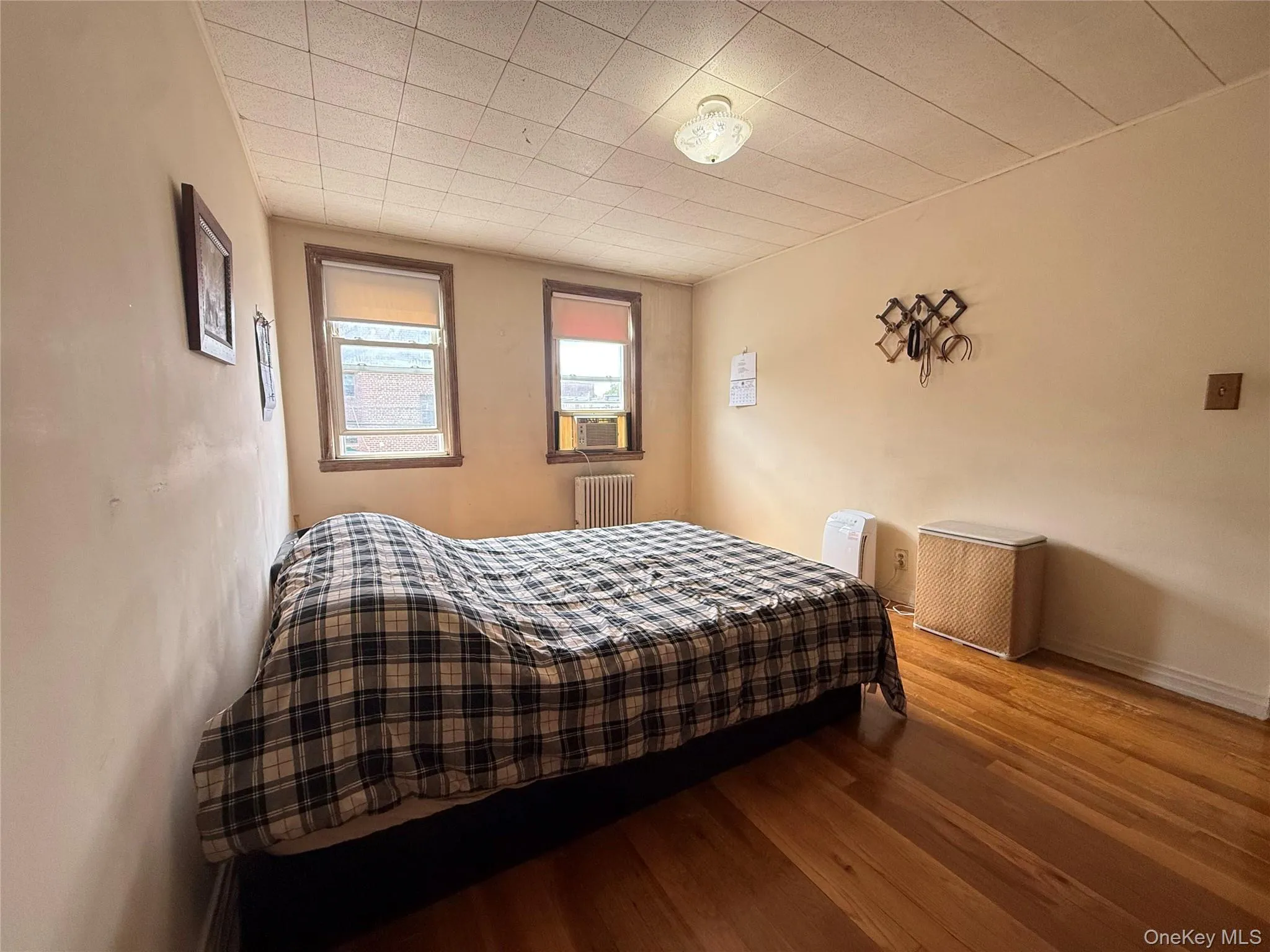 21516 46th Avenue, New York, NY, 3 Bedrooms Bedrooms, 6 Rooms Rooms,2 BathroomsBathrooms,Residential,For Rent,46th,0,1041793 21516 46th Avenue, New York, NY, 3 Bedrooms Bedrooms, 6 Rooms Rooms,2 BathroomsBathrooms,Residential,For Rent,46th,0,1041793