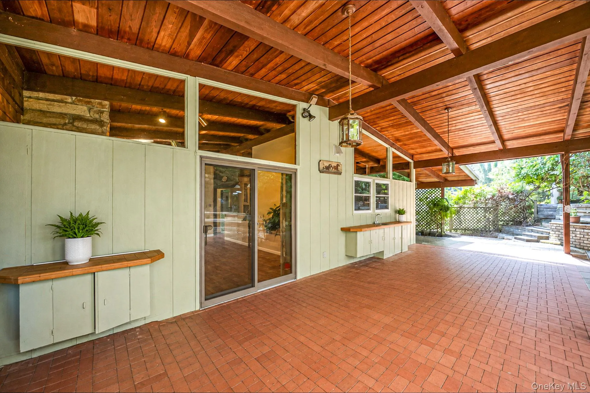 135 Oakside Drive, Smithtown, NY, 4 Bedrooms Bedrooms, 10 Rooms Rooms,3 BathroomsBathrooms,Residential,For Rent,Oakside,0,1041795 135 Oakside Drive, Smithtown, NY, 4 Bedrooms Bedrooms, 10 Rooms Rooms,3 BathroomsBathrooms,Residential,For Rent,Oakside,0,1041795