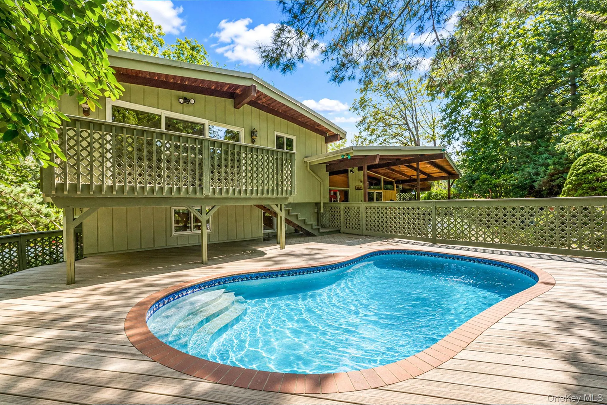 135 Oakside Drive, Smithtown, NY, 4 Bedrooms Bedrooms, 10 Rooms Rooms,3 BathroomsBathrooms,Residential,For Rent,Oakside,0,1041795 135 Oakside Drive, Smithtown, NY, 4 Bedrooms Bedrooms, 10 Rooms Rooms,3 BathroomsBathrooms,Residential,For Rent,Oakside,0,1041795