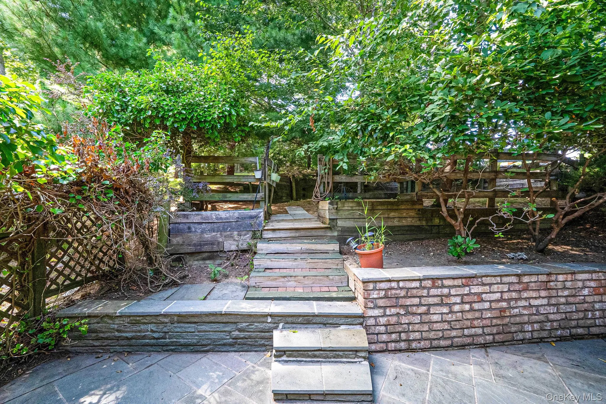 135 Oakside Drive, Smithtown, NY, 4 Bedrooms Bedrooms, 10 Rooms Rooms,3 BathroomsBathrooms,Residential,For Rent,Oakside,0,1041795 135 Oakside Drive, Smithtown, NY, 4 Bedrooms Bedrooms, 10 Rooms Rooms,3 BathroomsBathrooms,Residential,For Rent,Oakside,0,1041795