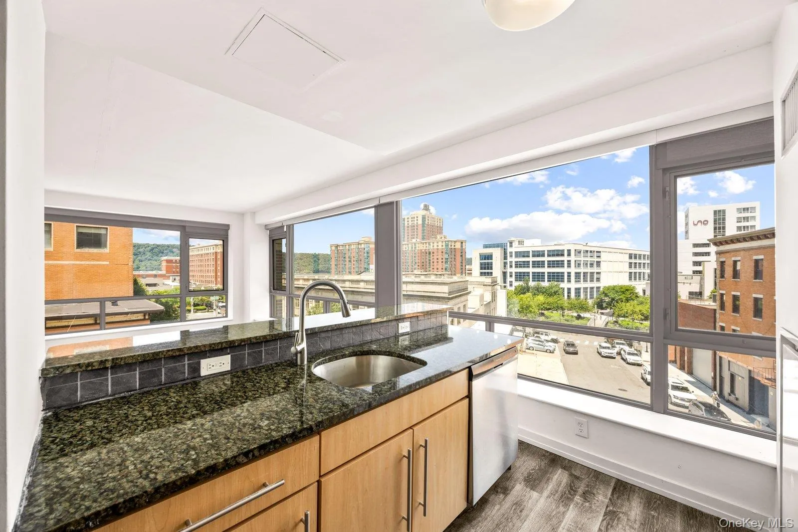 66 Main Street, Yonkers, NY, 1 Bedroom Bedrooms, 3 Rooms Rooms,1 BathroomBathrooms,Residential Lease,For Rent,Main,0,1041797 66 Main Street, Yonkers, NY, 1 Bedroom Bedrooms, 3 Rooms Rooms,1 BathroomBathrooms,Residential Lease,For Rent,Main,0,1041797
