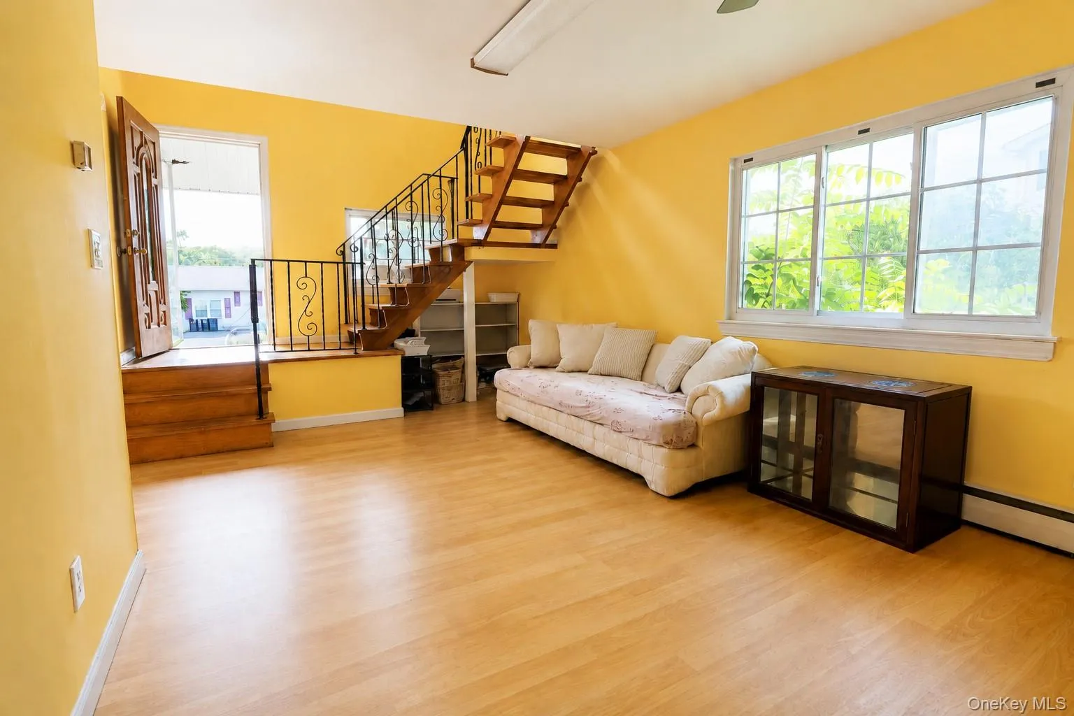 19 Balin Ave, Brookhaven, NY, 5 Bedrooms Bedrooms, 10 Rooms Rooms,2 BathroomsBathrooms,Residential Lease,For Rent,Balin Ave,0,1041802 19 Balin Ave, Brookhaven, NY, 5 Bedrooms Bedrooms, 10 Rooms Rooms,2 BathroomsBathrooms,Residential Lease,For Rent,Balin Ave,0,1041802