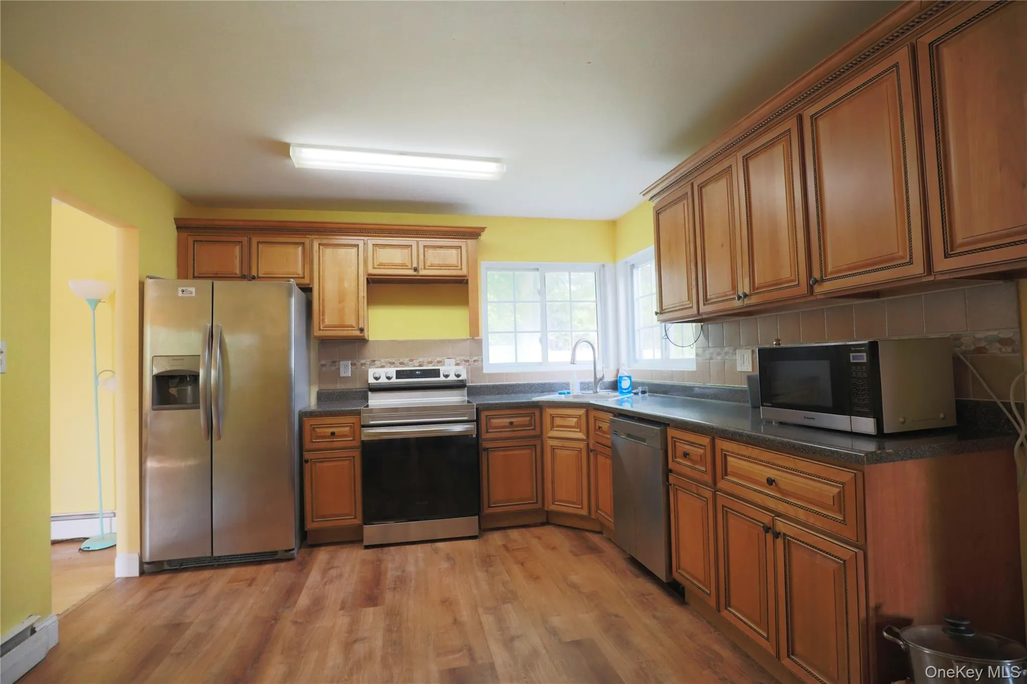 19 Balin Ave, Brookhaven, NY, 5 Bedrooms Bedrooms, 10 Rooms Rooms,2 BathroomsBathrooms,Residential Lease,For Rent,Balin Ave,0,1041802 19 Balin Ave, Brookhaven, NY, 5 Bedrooms Bedrooms, 10 Rooms Rooms,2 BathroomsBathrooms,Residential Lease,For Rent,Balin Ave,0,1041802