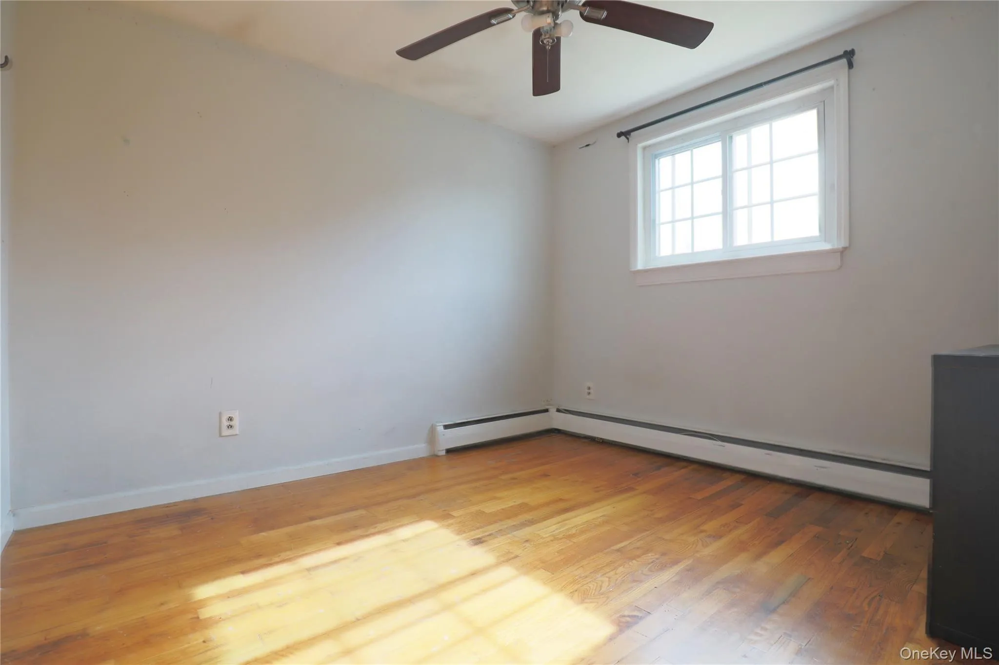 19 Balin Ave, Brookhaven, NY, 5 Bedrooms Bedrooms, 10 Rooms Rooms,2 BathroomsBathrooms,Residential Lease,For Rent,Balin Ave,0,1041802 19 Balin Ave, Brookhaven, NY, 5 Bedrooms Bedrooms, 10 Rooms Rooms,2 BathroomsBathrooms,Residential Lease,For Rent,Balin Ave,0,1041802