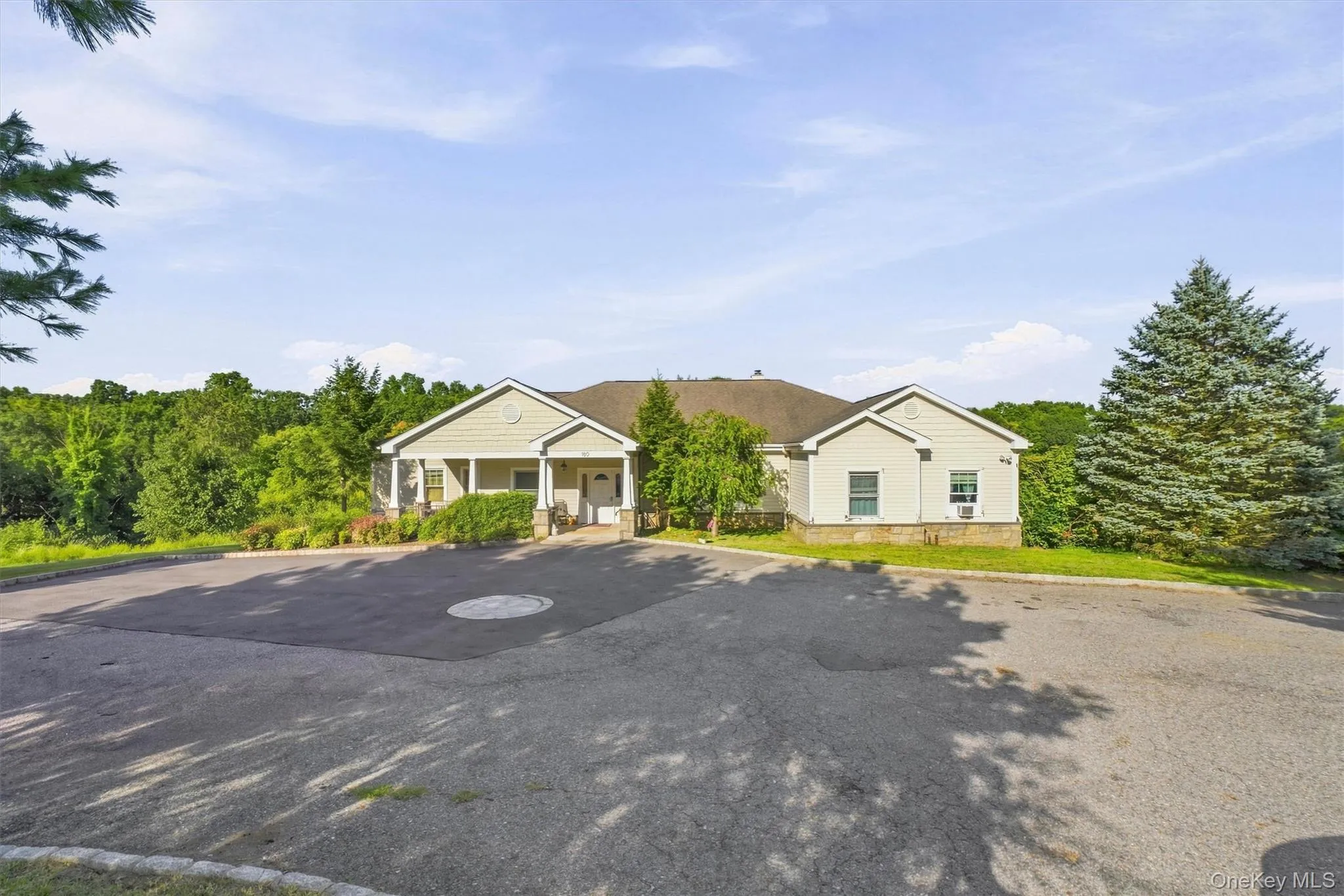 180 Simpson Road, Carmel, NY, 5 Bedrooms Bedrooms, 14 Rooms Rooms,5 BathroomsBathrooms,Residential,For Rent,Simpson,0,1041806 180 Simpson Road, Carmel, NY, 5 Bedrooms Bedrooms, 14 Rooms Rooms,5 BathroomsBathrooms,Residential,For Rent,Simpson,0,1041806