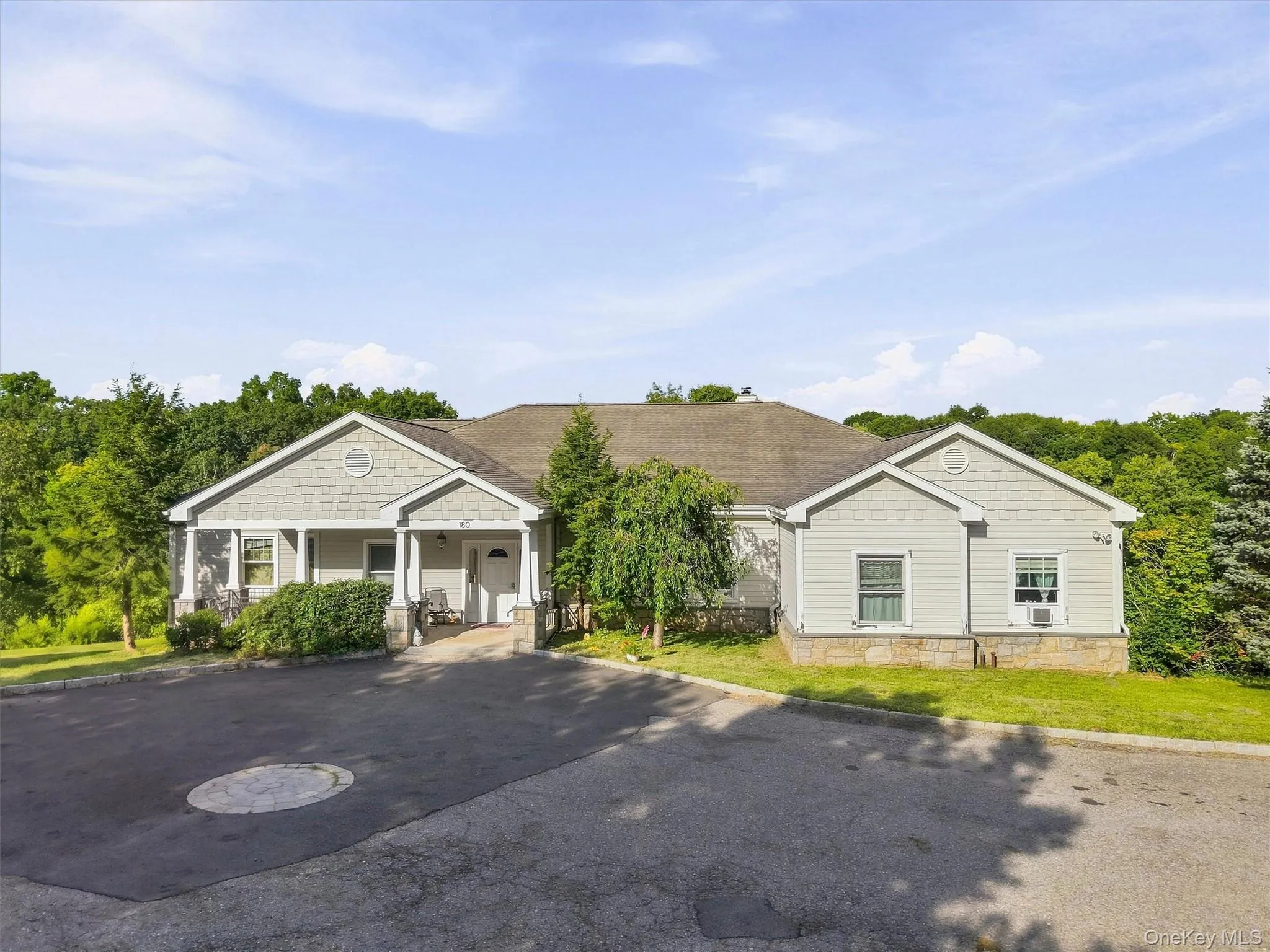 180 Simpson Road, Carmel, NY, 5 Bedrooms Bedrooms, 14 Rooms Rooms,5 BathroomsBathrooms,Residential,For Rent,Simpson,0,1041806 180 Simpson Road, Carmel, NY, 5 Bedrooms Bedrooms, 14 Rooms Rooms,5 BathroomsBathrooms,Residential,For Rent,Simpson,0,1041806