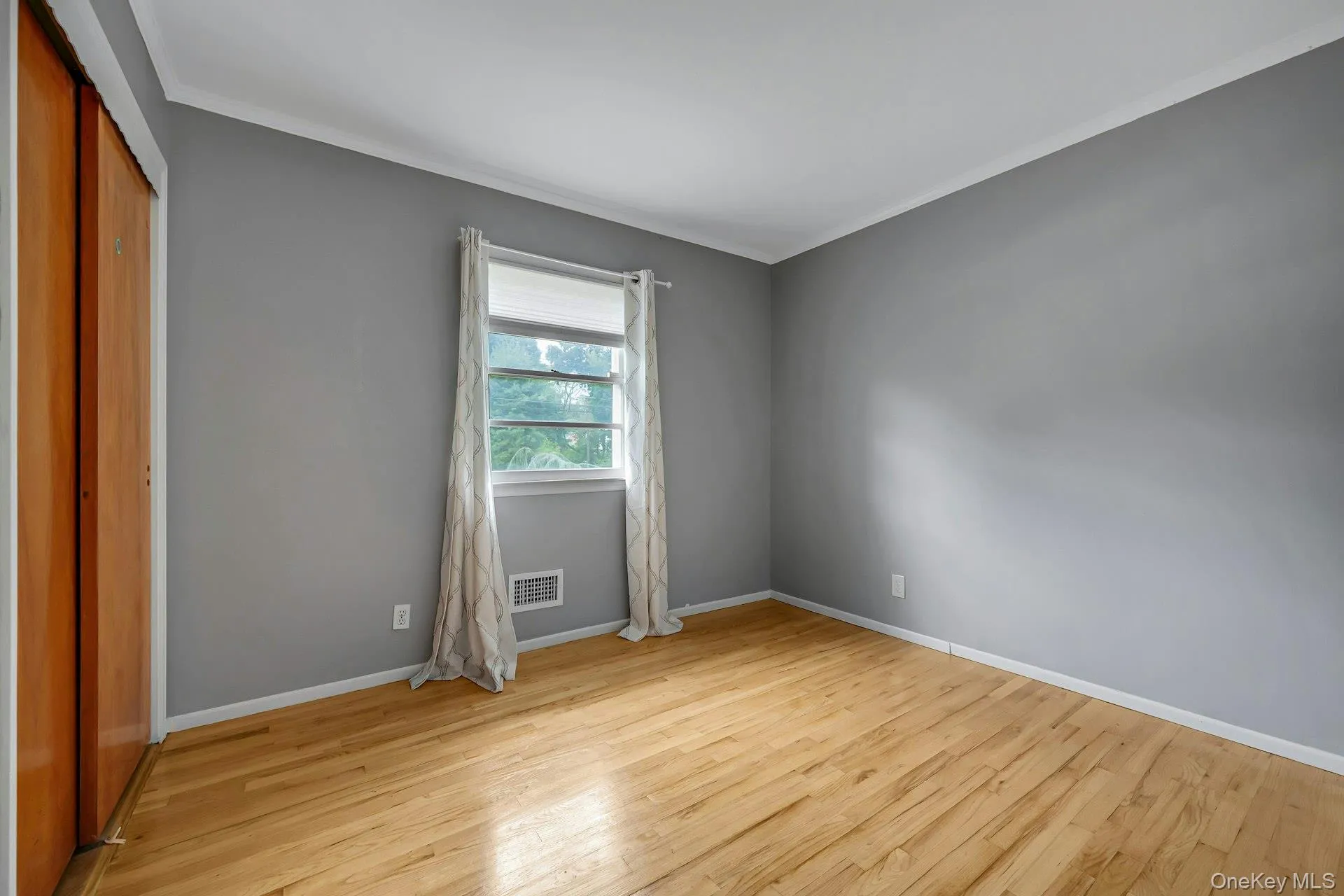 67 Malvern Lane, New Rochelle, NY, 3 Bedrooms Bedrooms, 8 Rooms Rooms,2 BathroomsBathrooms,Residential Lease,For Rent,Malvern,0,1041807 67 Malvern Lane, New Rochelle, NY, 3 Bedrooms Bedrooms, 8 Rooms Rooms,2 BathroomsBathrooms,Residential Lease,For Rent,Malvern,0,1041807