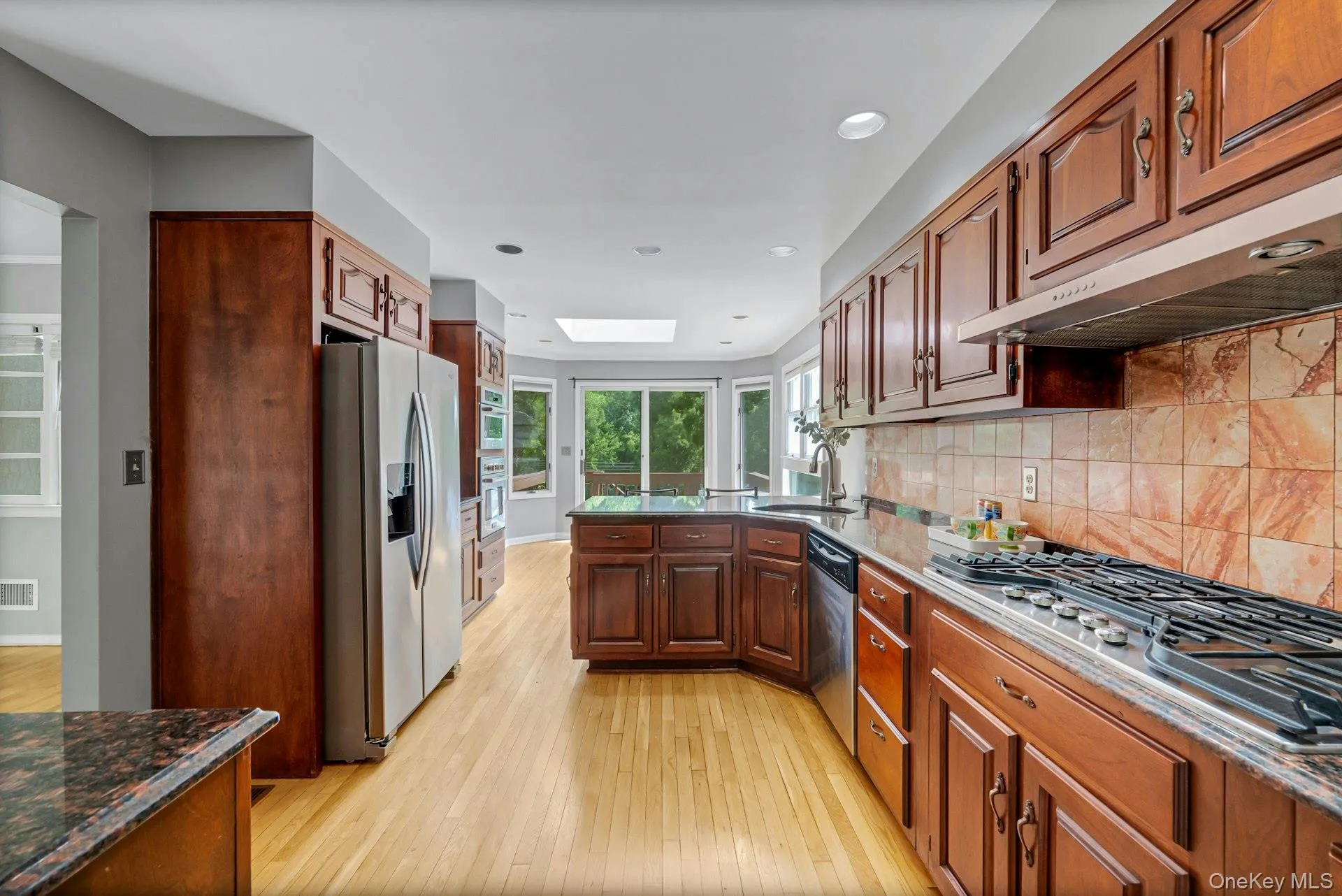 67 Malvern Lane, New Rochelle, NY, 3 Bedrooms Bedrooms, 8 Rooms Rooms,2 BathroomsBathrooms,Residential Lease,For Rent,Malvern,0,1041807 67 Malvern Lane, New Rochelle, NY, 3 Bedrooms Bedrooms, 8 Rooms Rooms,2 BathroomsBathrooms,Residential Lease,For Rent,Malvern,0,1041807