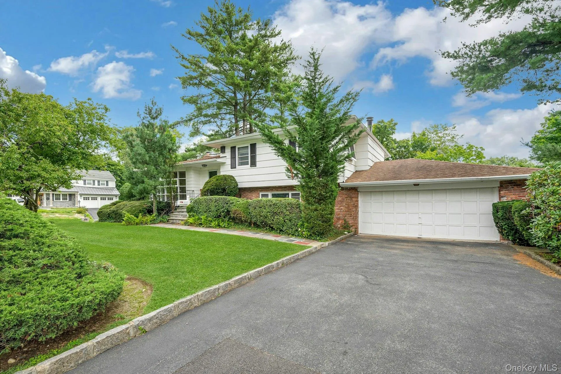 67 Malvern Lane, New Rochelle, NY, 3 Bedrooms Bedrooms, 8 Rooms Rooms,2 BathroomsBathrooms,Residential Lease,For Rent,Malvern,0,1041807 67 Malvern Lane, New Rochelle, NY, 3 Bedrooms Bedrooms, 8 Rooms Rooms,2 BathroomsBathrooms,Residential Lease,For Rent,Malvern,0,1041807