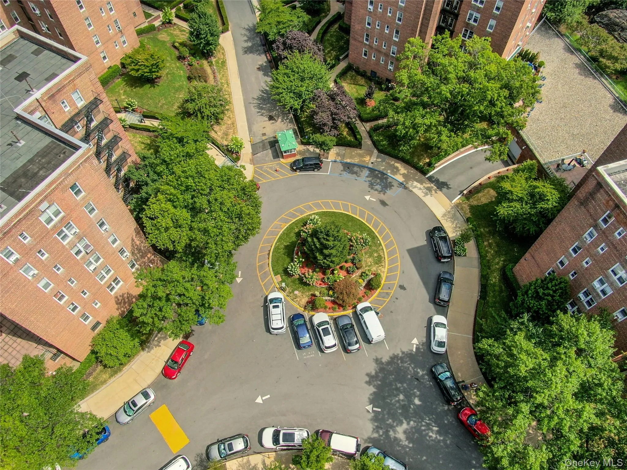 5610 Netherland Avenue, New York, NY, 2 Bedrooms Bedrooms, 5 Rooms Rooms,1 BathroomBathrooms,Residential,For Rent,Netherland,0,1041816 5610 Netherland Avenue, New York, NY, 2 Bedrooms Bedrooms, 5 Rooms Rooms,1 BathroomBathrooms,Residential,For Rent,Netherland,0,1041816