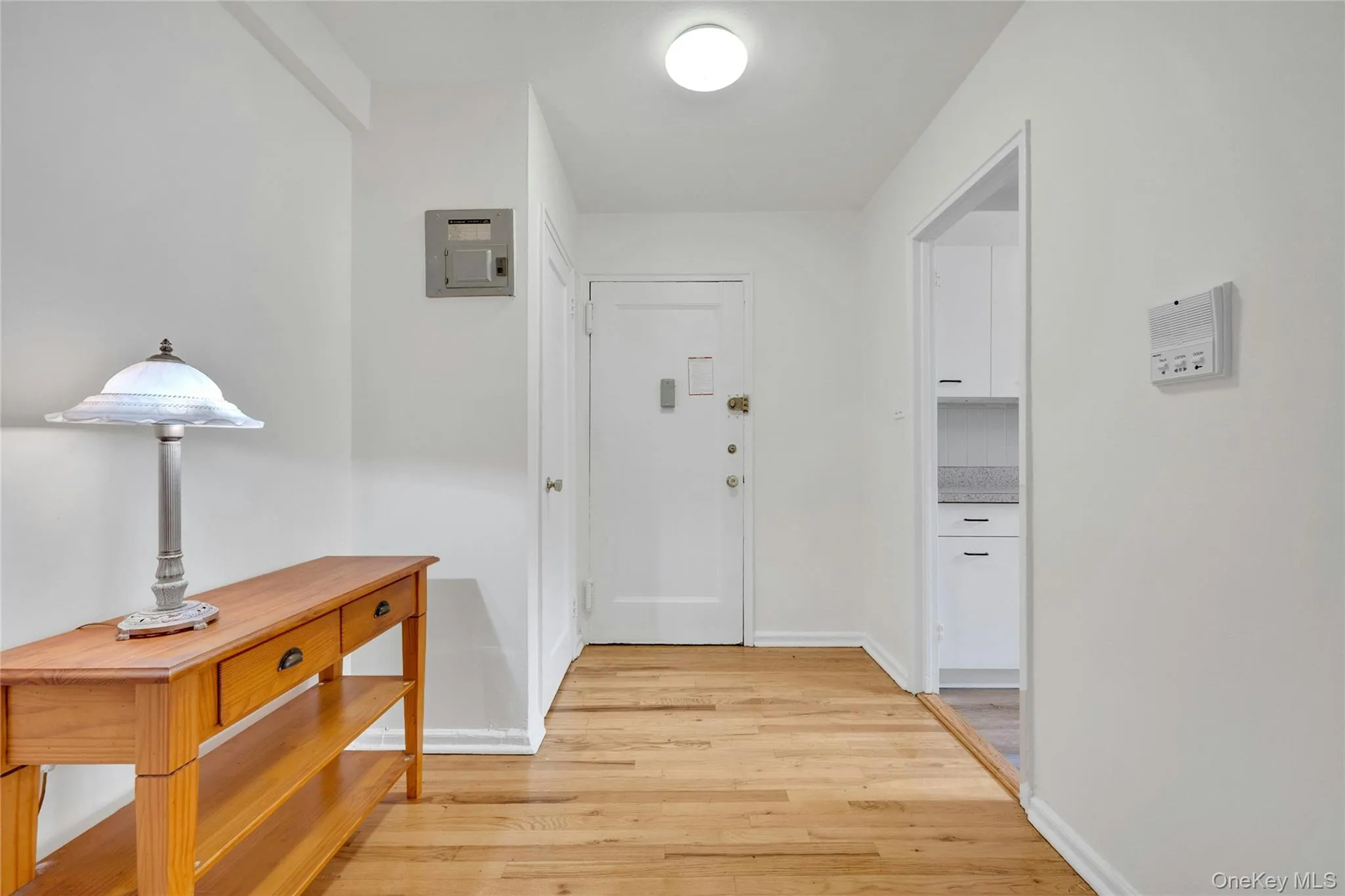 5610 Netherland Avenue, New York, NY, 2 Bedrooms Bedrooms, 5 Rooms Rooms,1 BathroomBathrooms,Residential,For Rent,Netherland,0,1041816 5610 Netherland Avenue, New York, NY, 2 Bedrooms Bedrooms, 5 Rooms Rooms,1 BathroomBathrooms,Residential,For Rent,Netherland,0,1041816