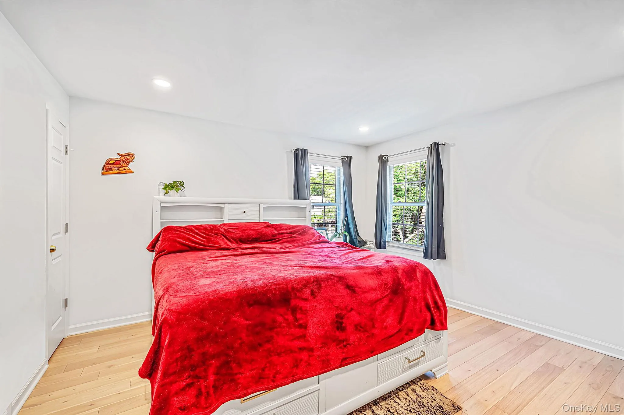 5 Curtis Court, Brookhaven, NY, 5 Bedrooms Bedrooms, 10 Rooms Rooms,2 BathroomsBathrooms,Residential,For Rent,Curtis,0,1041817 5 Curtis Court, Brookhaven, NY, 5 Bedrooms Bedrooms, 10 Rooms Rooms,2 BathroomsBathrooms,Residential,For Rent,Curtis,0,1041817