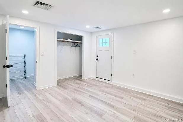 5 Curtis Court, Brookhaven, NY, 5 Bedrooms Bedrooms, 10 Rooms Rooms,2 BathroomsBathrooms,Residential,For Rent,Curtis,0,1041817 5 Curtis Court, Brookhaven, NY, 5 Bedrooms Bedrooms, 10 Rooms Rooms,2 BathroomsBathrooms,Residential,For Rent,Curtis,0,1041817