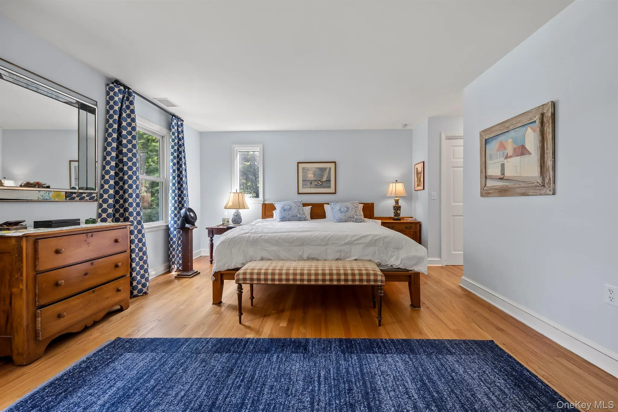 Ensuite, Walk In Closets Ensuite, Walk In Closets