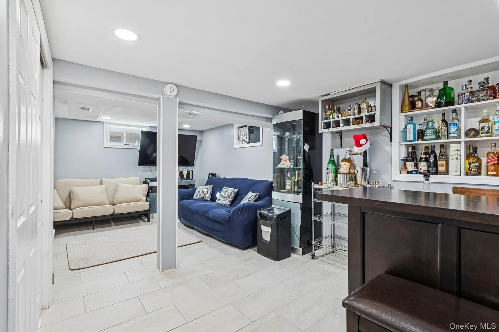 204 Broadway, Oyster Bay, NY, 3 Bedrooms Bedrooms, 11 Rooms Rooms,4 BathroomsBathrooms,Residential,For Rent,Broadway,0,1041825 204 Broadway, Oyster Bay, NY, 3 Bedrooms Bedrooms, 11 Rooms Rooms,4 BathroomsBathrooms,Residential,For Rent,Broadway,0,1041825