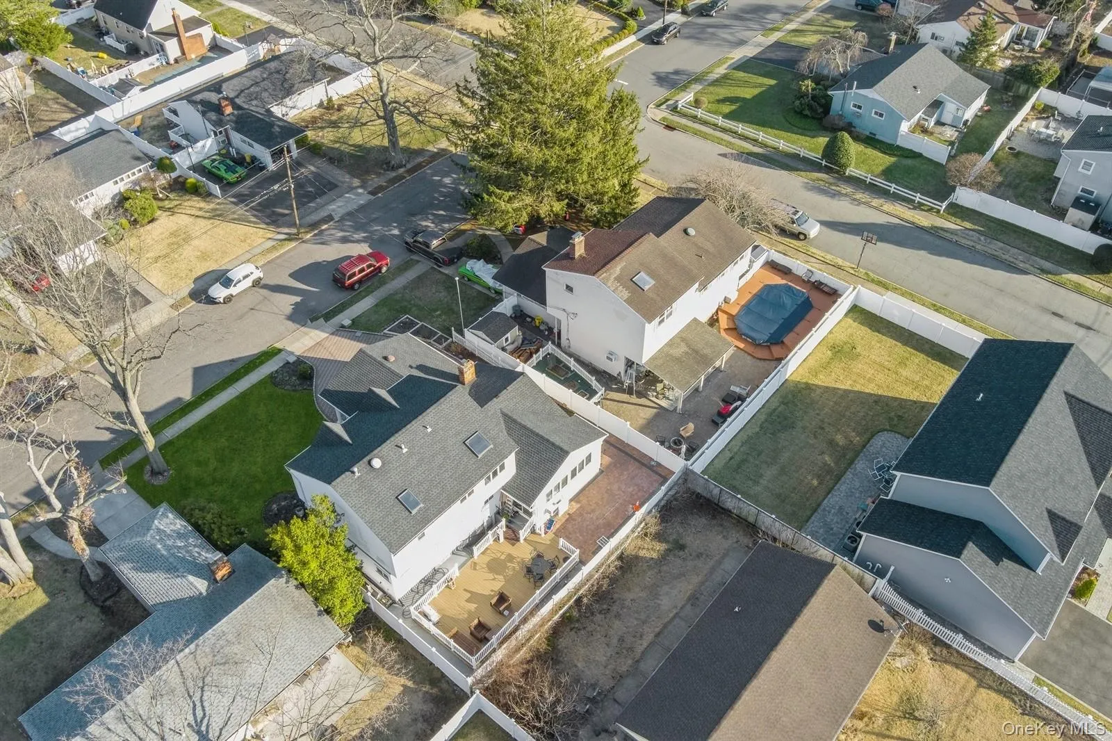 204 Broadway, Oyster Bay, NY, 3 Bedrooms Bedrooms, 11 Rooms Rooms,4 BathroomsBathrooms,Residential,For Rent,Broadway,0,1041825 204 Broadway, Oyster Bay, NY, 3 Bedrooms Bedrooms, 11 Rooms Rooms,4 BathroomsBathrooms,Residential,For Rent,Broadway,0,1041825