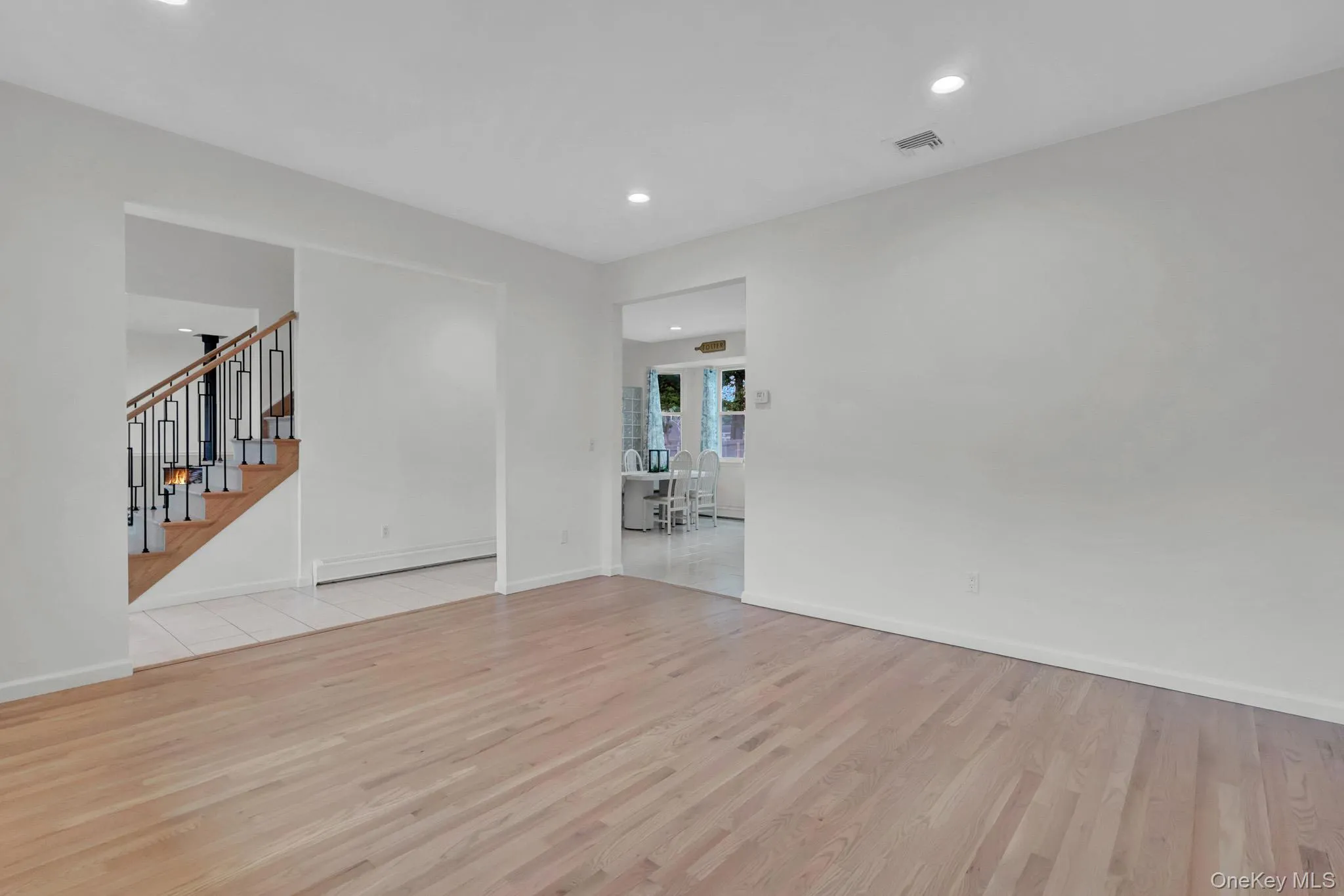 106 Paul Drive, Brookhaven, NY, 3 Bedrooms Bedrooms, 10 Rooms Rooms,1 BathroomBathrooms,Residential,For Rent,Paul,0,1041827 106 Paul Drive, Brookhaven, NY, 3 Bedrooms Bedrooms, 10 Rooms Rooms,1 BathroomBathrooms,Residential,For Rent,Paul,0,1041827