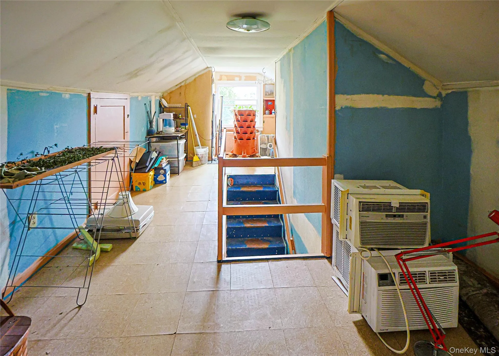 1085 Violet Avenue, Hyde Park, NY, 3 Bedrooms Bedrooms, 9 Rooms Rooms,2 BathroomsBathrooms,Residential,For Rent,Violet,0,1041828 1085 Violet Avenue, Hyde Park, NY, 3 Bedrooms Bedrooms, 9 Rooms Rooms,2 BathroomsBathrooms,Residential,For Rent,Violet,0,1041828