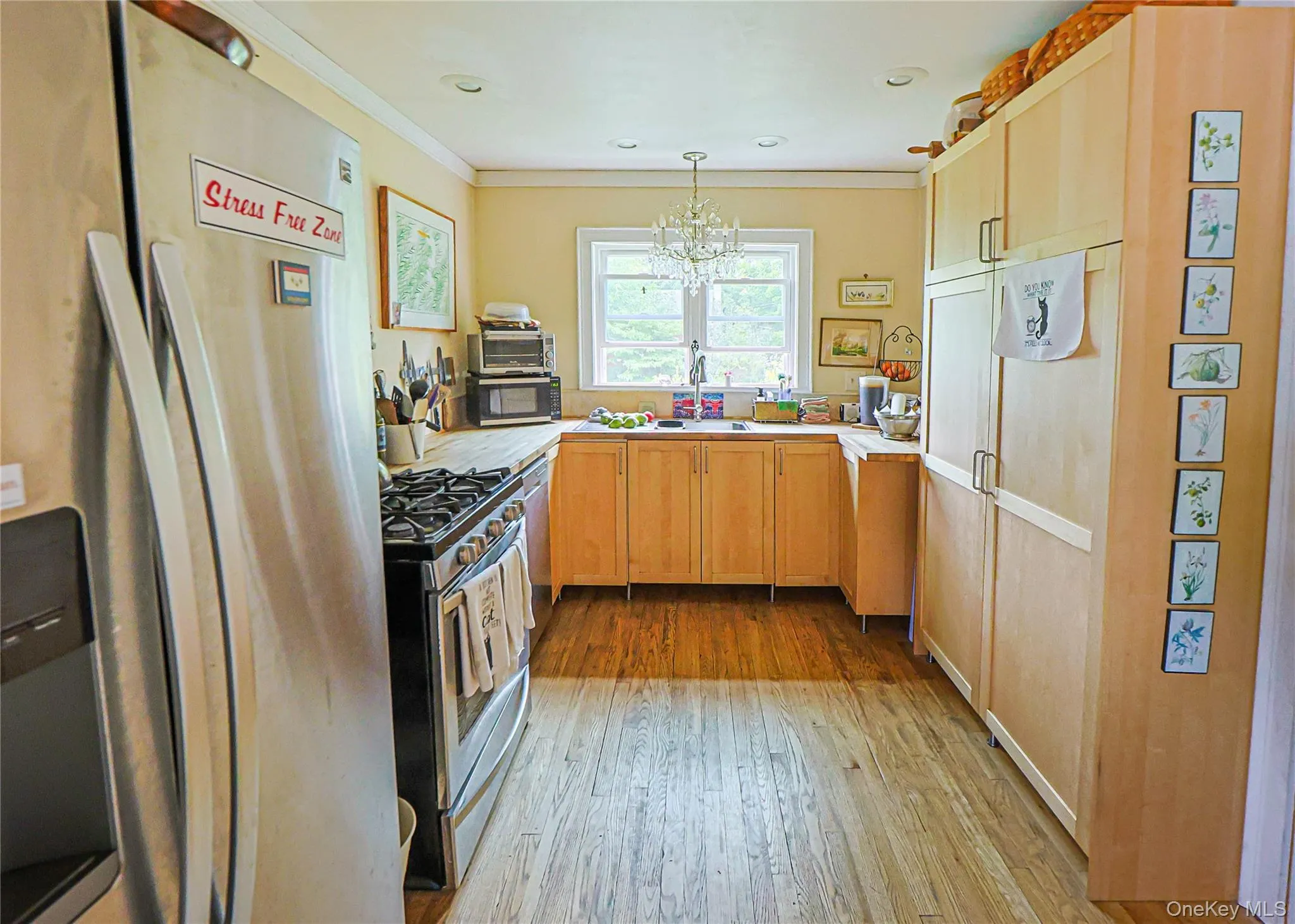 1085 Violet Avenue, Hyde Park, NY, 3 Bedrooms Bedrooms, 9 Rooms Rooms,2 BathroomsBathrooms,Residential,For Rent,Violet,0,1041828 1085 Violet Avenue, Hyde Park, NY, 3 Bedrooms Bedrooms, 9 Rooms Rooms,2 BathroomsBathrooms,Residential,For Rent,Violet,0,1041828
