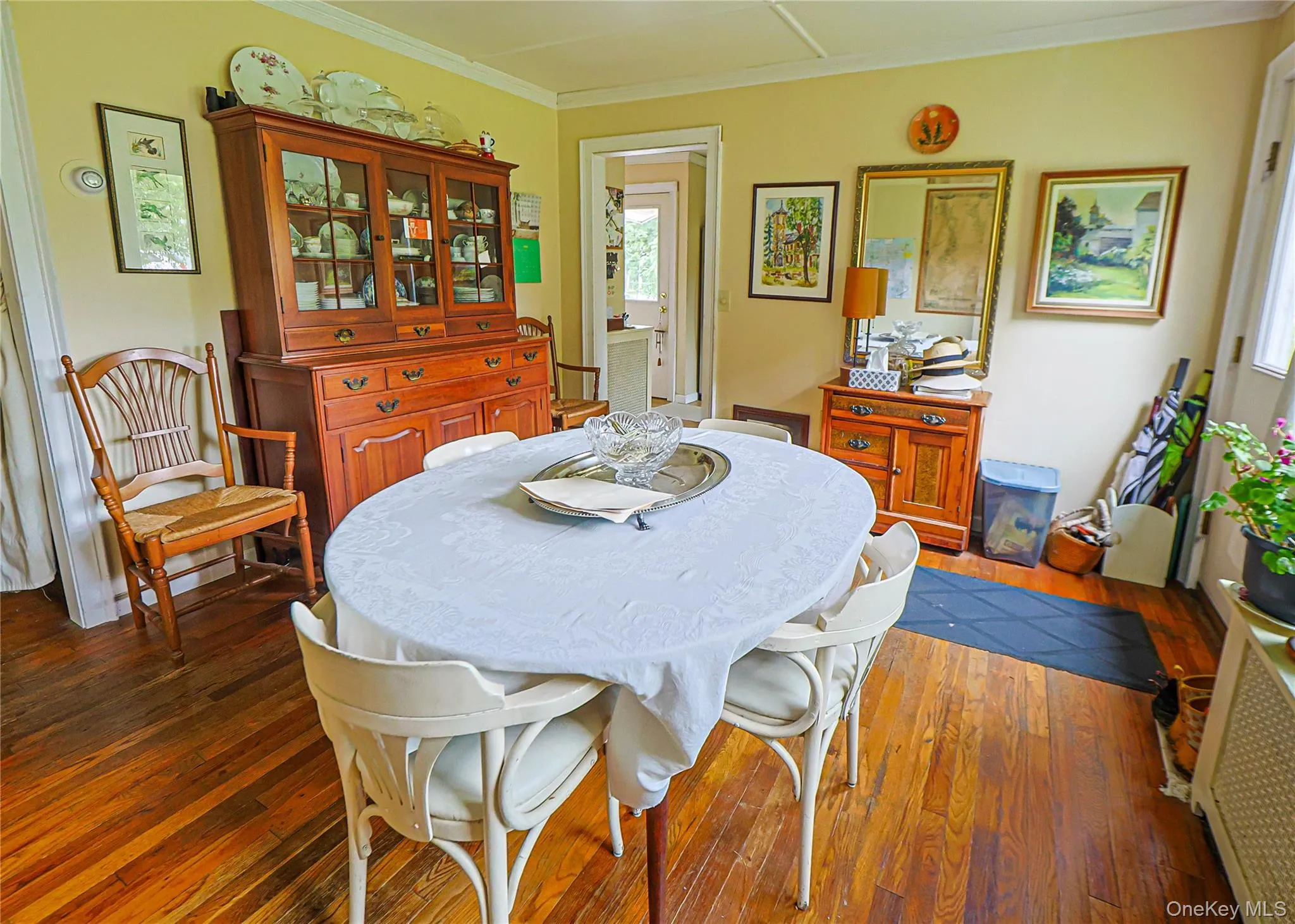 1085 Violet Avenue, Hyde Park, NY, 3 Bedrooms Bedrooms, 9 Rooms Rooms,2 BathroomsBathrooms,Residential,For Rent,Violet,0,1041828 1085 Violet Avenue, Hyde Park, NY, 3 Bedrooms Bedrooms, 9 Rooms Rooms,2 BathroomsBathrooms,Residential,For Rent,Violet,0,1041828