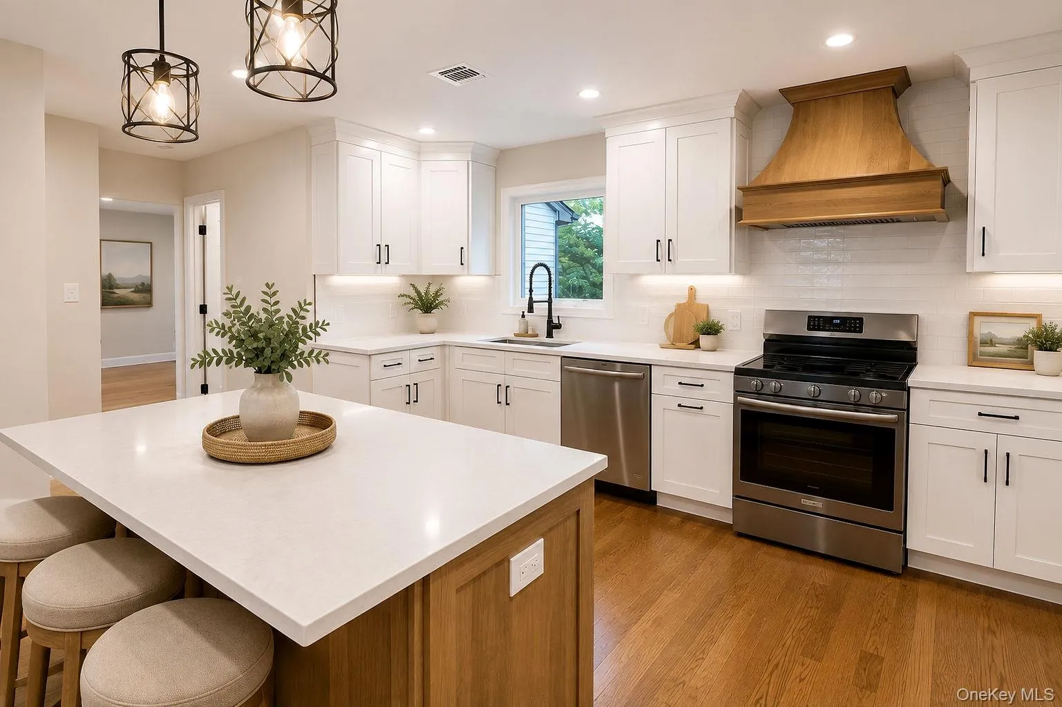 441 Roslyn Road, North Hempstead, NY, 4 Bedrooms Bedrooms, 8 Rooms Rooms,2 BathroomsBathrooms,Residential,For Rent,Roslyn,0,1041836 441 Roslyn Road, North Hempstead, NY, 4 Bedrooms Bedrooms, 8 Rooms Rooms,2 BathroomsBathrooms,Residential,For Rent,Roslyn,0,1041836