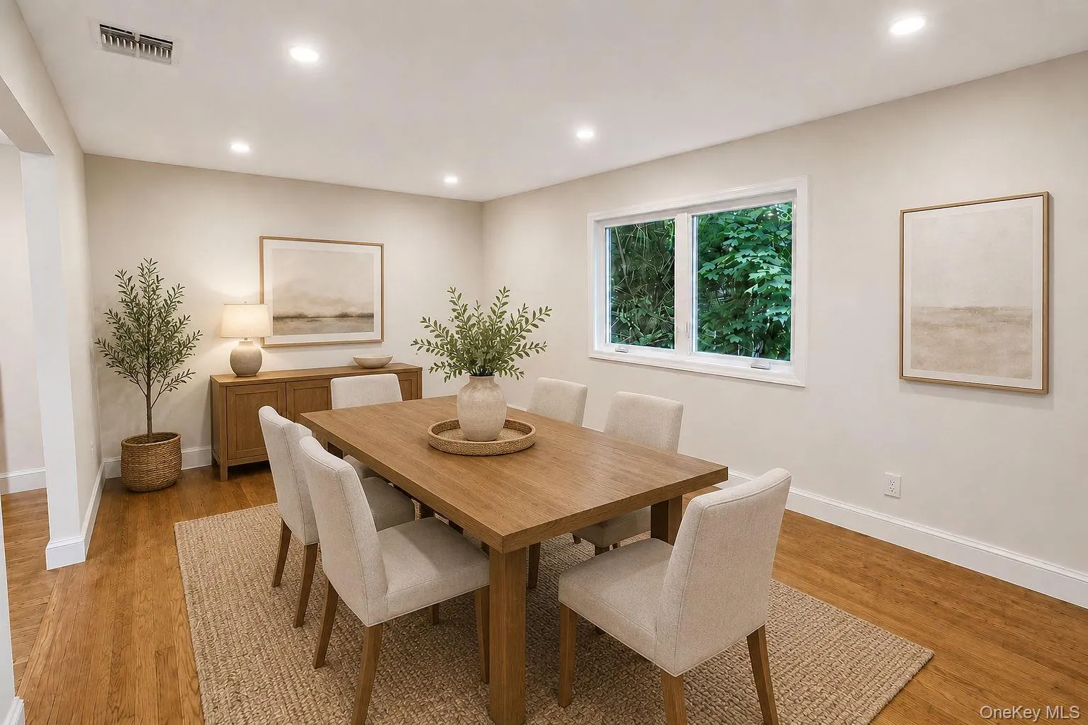 441 Roslyn Road, North Hempstead, NY, 4 Bedrooms Bedrooms, 8 Rooms Rooms,2 BathroomsBathrooms,Residential,For Rent,Roslyn,0,1041836 441 Roslyn Road, North Hempstead, NY, 4 Bedrooms Bedrooms, 8 Rooms Rooms,2 BathroomsBathrooms,Residential,For Rent,Roslyn,0,1041836
