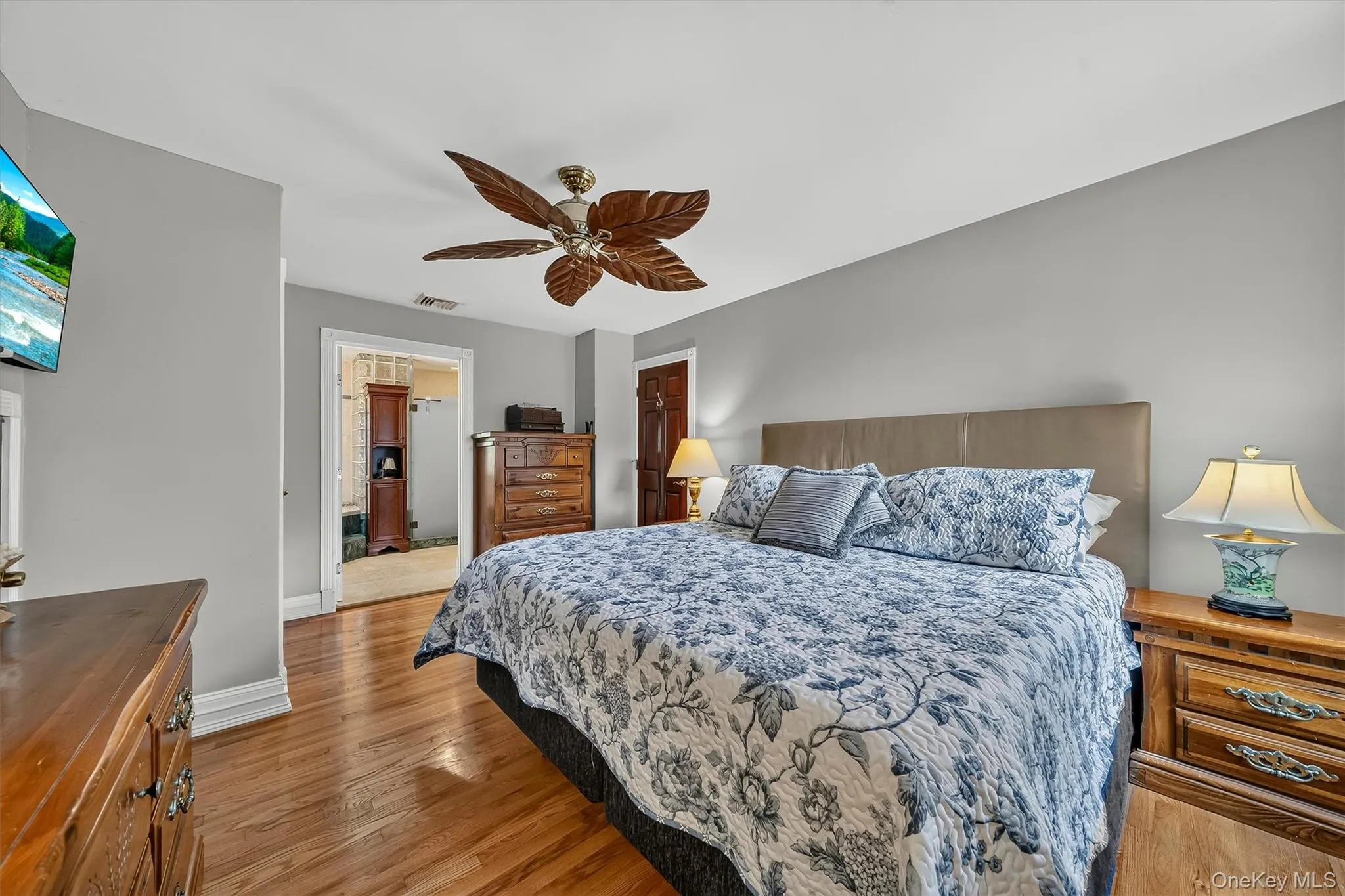 112 Mercury Court, Monroe, NY, 4 Bedrooms Bedrooms, 9 Rooms Rooms,3 BathroomsBathrooms,Residential,For Rent,Mercury,0,1041840 112 Mercury Court, Monroe, NY, 4 Bedrooms Bedrooms, 9 Rooms Rooms,3 BathroomsBathrooms,Residential,For Rent,Mercury,0,1041840