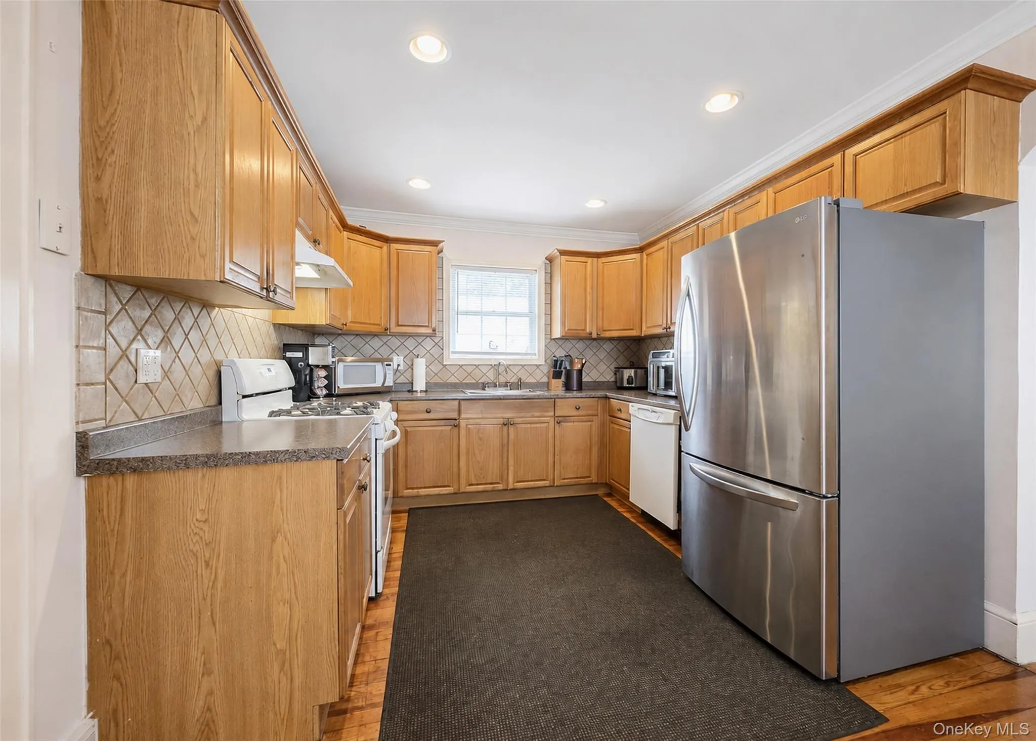 170 Woodycrest Drive, Brookhaven, NY, 3 Bedrooms Bedrooms, 7 Rooms Rooms,2 BathroomsBathrooms,Residential,For Rent,Woodycrest,0,1041843 170 Woodycrest Drive, Brookhaven, NY, 3 Bedrooms Bedrooms, 7 Rooms Rooms,2 BathroomsBathrooms,Residential,For Rent,Woodycrest,0,1041843
