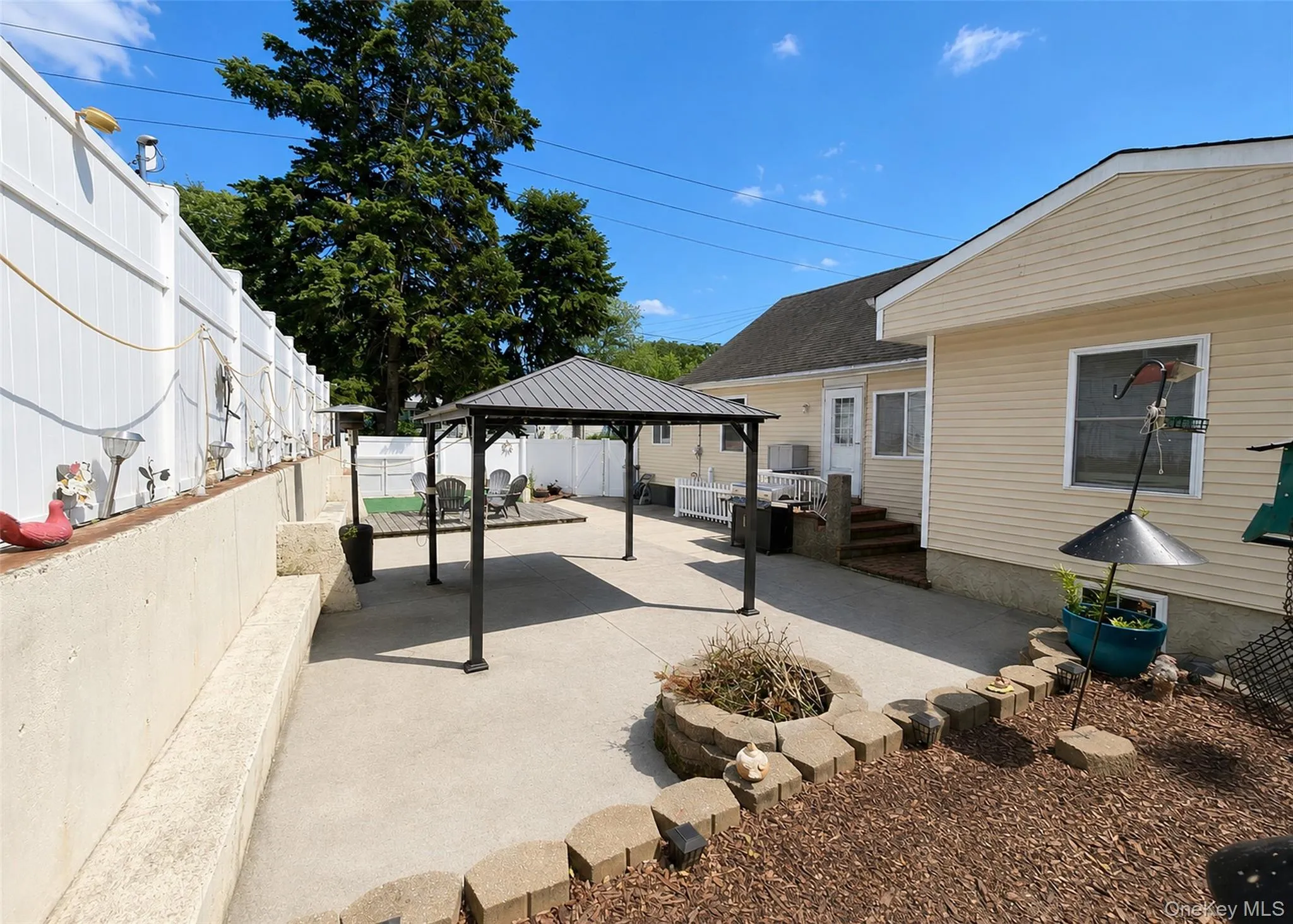 170 Woodycrest Drive, Brookhaven, NY, 3 Bedrooms Bedrooms, 7 Rooms Rooms,2 BathroomsBathrooms,Residential,For Rent,Woodycrest,0,1041843 170 Woodycrest Drive, Brookhaven, NY, 3 Bedrooms Bedrooms, 7 Rooms Rooms,2 BathroomsBathrooms,Residential,For Rent,Woodycrest,0,1041843