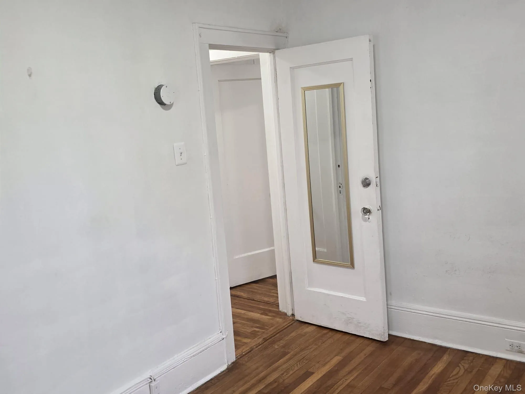420 Bedford Avenue, Mount Vernon, NY, 3 Bedrooms Bedrooms, 6 Rooms Rooms,1 BathroomBathrooms,Residential Lease,For Rent,Bedford,0,1041847 420 Bedford Avenue, Mount Vernon, NY, 3 Bedrooms Bedrooms, 6 Rooms Rooms,1 BathroomBathrooms,Residential Lease,For Rent,Bedford,0,1041847