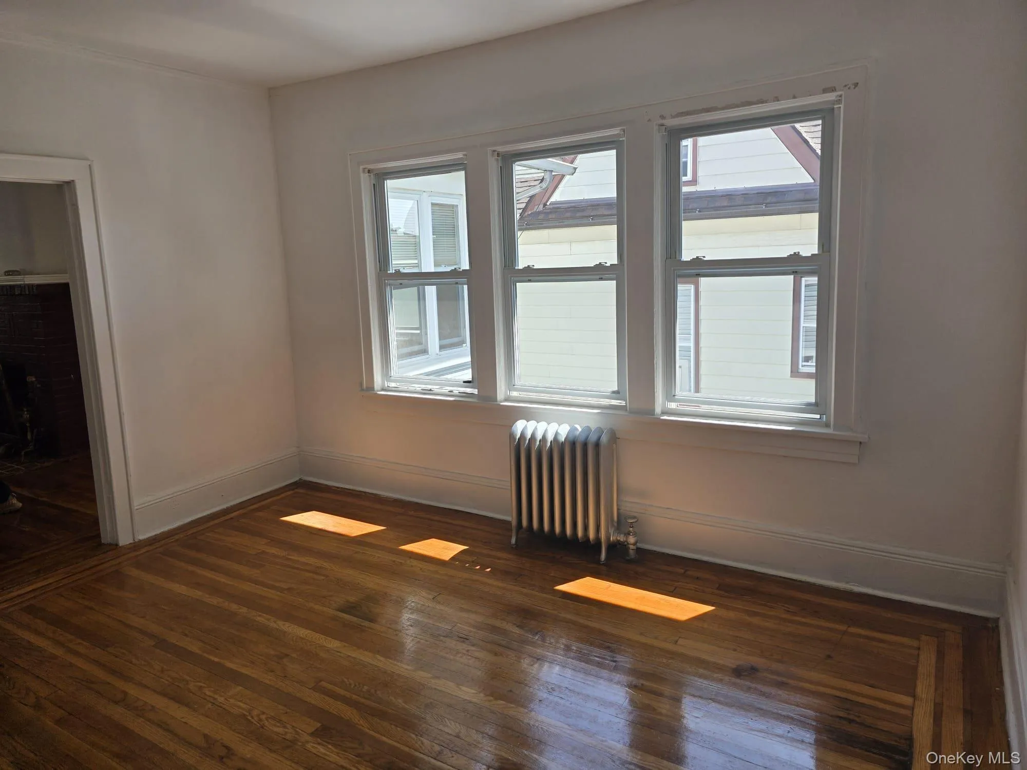 420 Bedford Avenue, Mount Vernon, NY, 3 Bedrooms Bedrooms, 6 Rooms Rooms,1 BathroomBathrooms,Residential Lease,For Rent,Bedford,0,1041847 420 Bedford Avenue, Mount Vernon, NY, 3 Bedrooms Bedrooms, 6 Rooms Rooms,1 BathroomBathrooms,Residential Lease,For Rent,Bedford,0,1041847