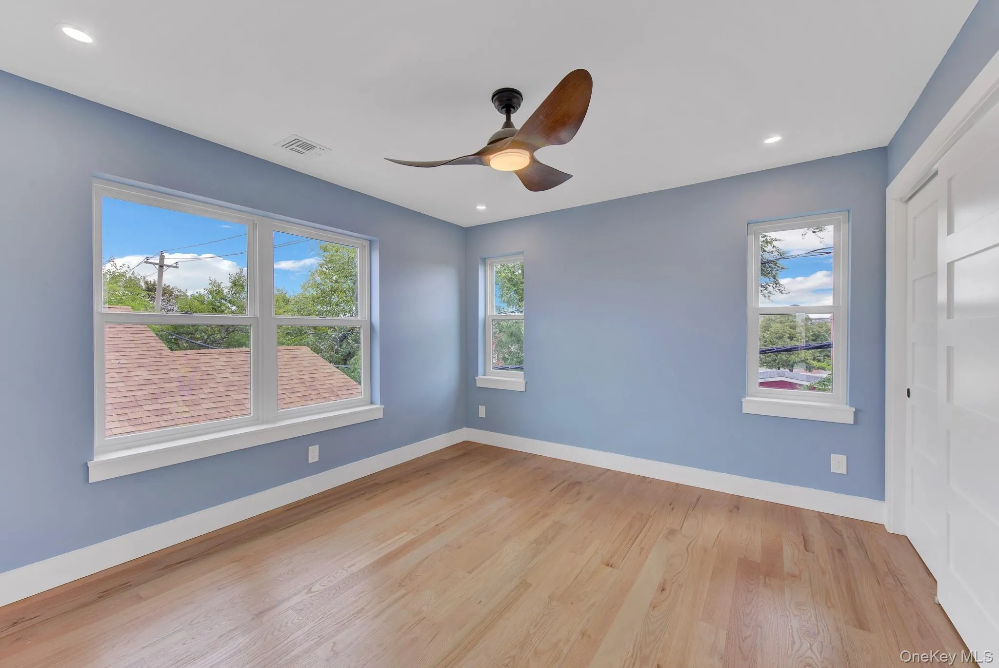328 Chester Street, Long Beach, NY, 3 Bedrooms Bedrooms, 8 Rooms Rooms,2 BathroomsBathrooms,Residential Lease,For Rent,Chester,0,1041853 328 Chester Street, Long Beach, NY, 3 Bedrooms Bedrooms, 8 Rooms Rooms,2 BathroomsBathrooms,Residential Lease,For Rent,Chester,0,1041853
