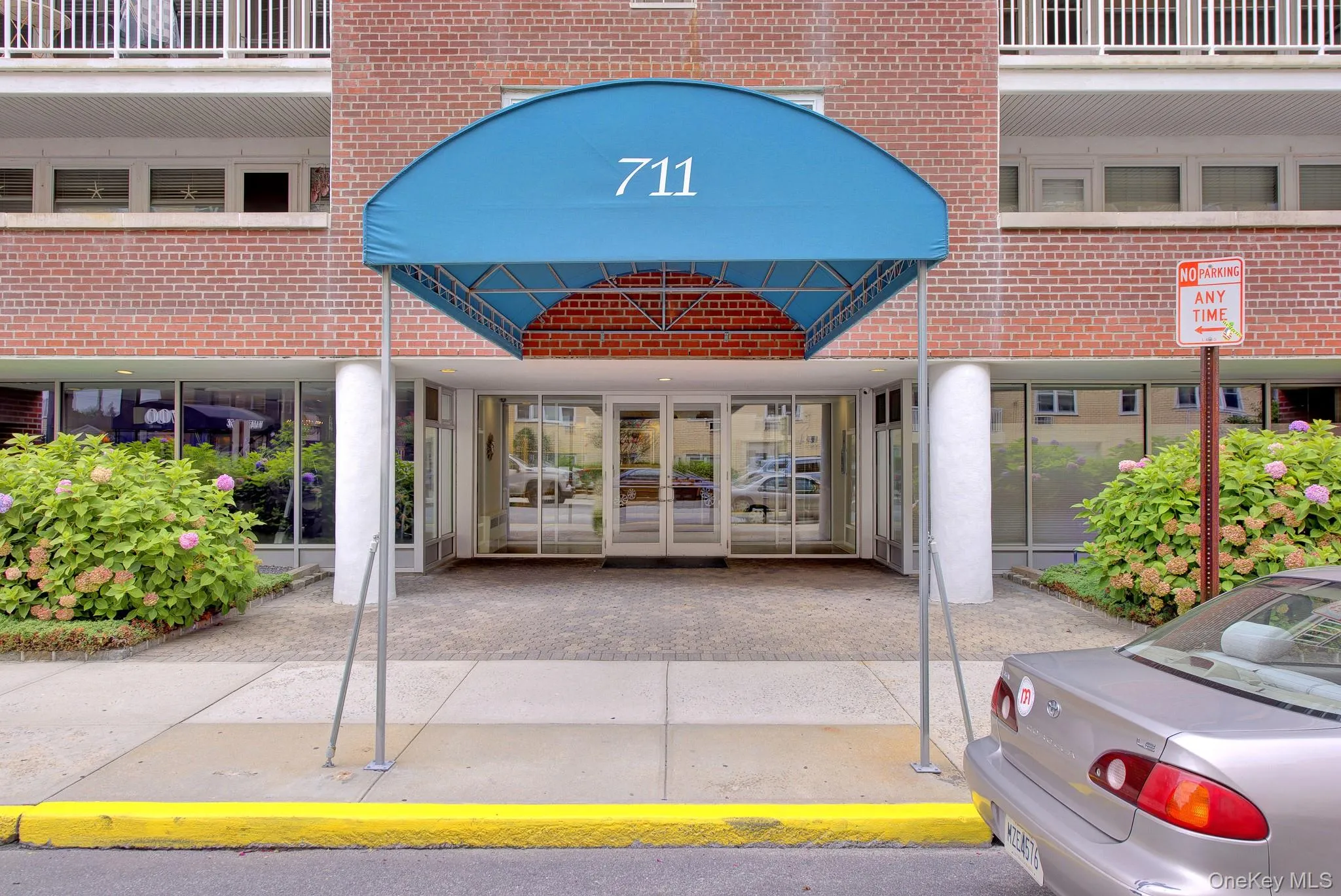 711 Shore Road, Long Beach, NY, 1 Bedroom Bedrooms, 5 Rooms Rooms,1 BathroomBathrooms,Residential,For Rent,Shore,0,1041855 711 Shore Road, Long Beach, NY, 1 Bedroom Bedrooms, 5 Rooms Rooms,1 BathroomBathrooms,Residential,For Rent,Shore,0,1041855