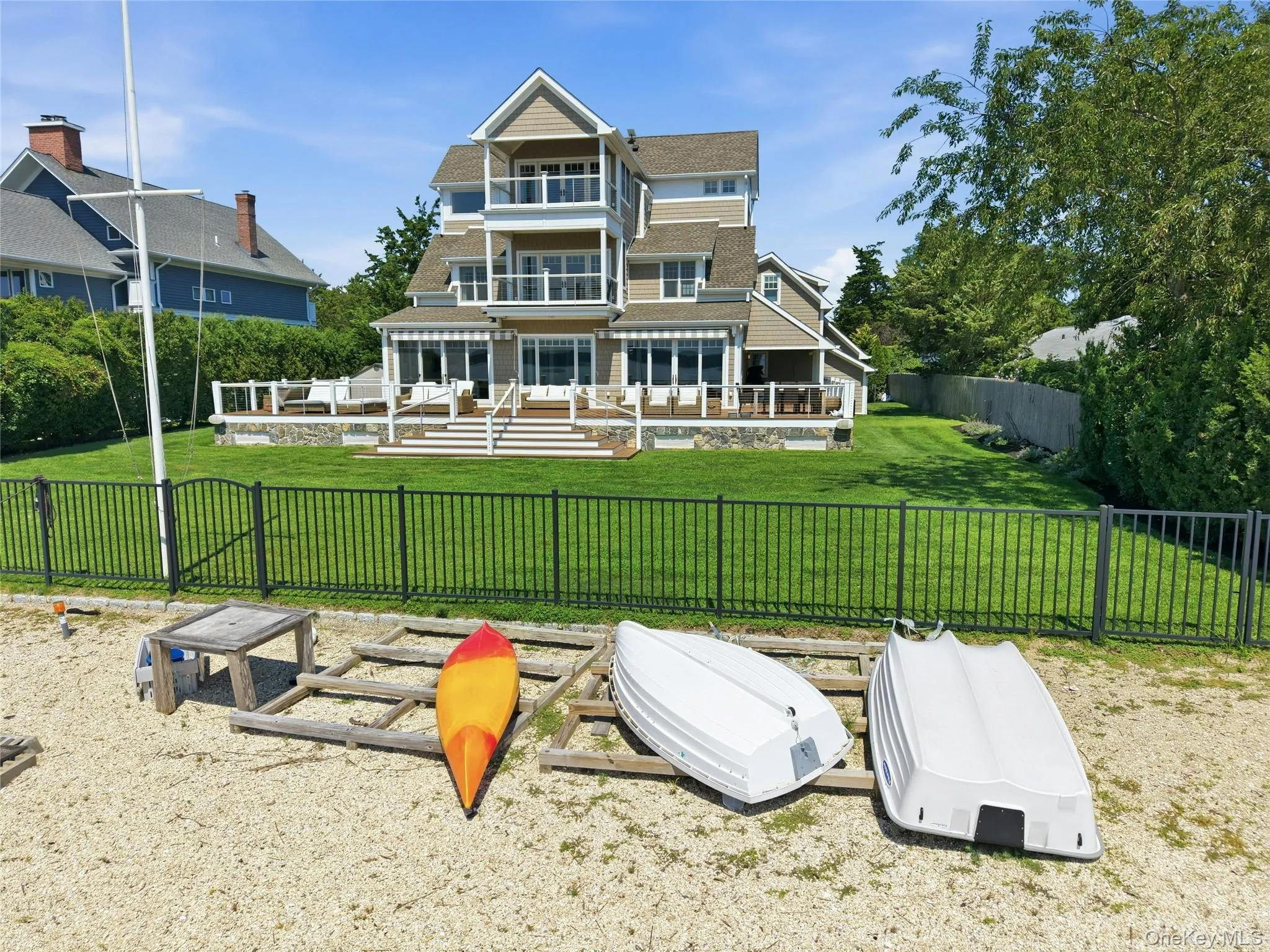255 Asharoken Avenue, Huntington, NY, 5 Bedrooms Bedrooms, 12 Rooms Rooms,5 BathroomsBathrooms,Residential,For Rent,Asharoken,0,1041856 255 Asharoken Avenue, Huntington, NY, 5 Bedrooms Bedrooms, 12 Rooms Rooms,5 BathroomsBathrooms,Residential,For Rent,Asharoken,0,1041856