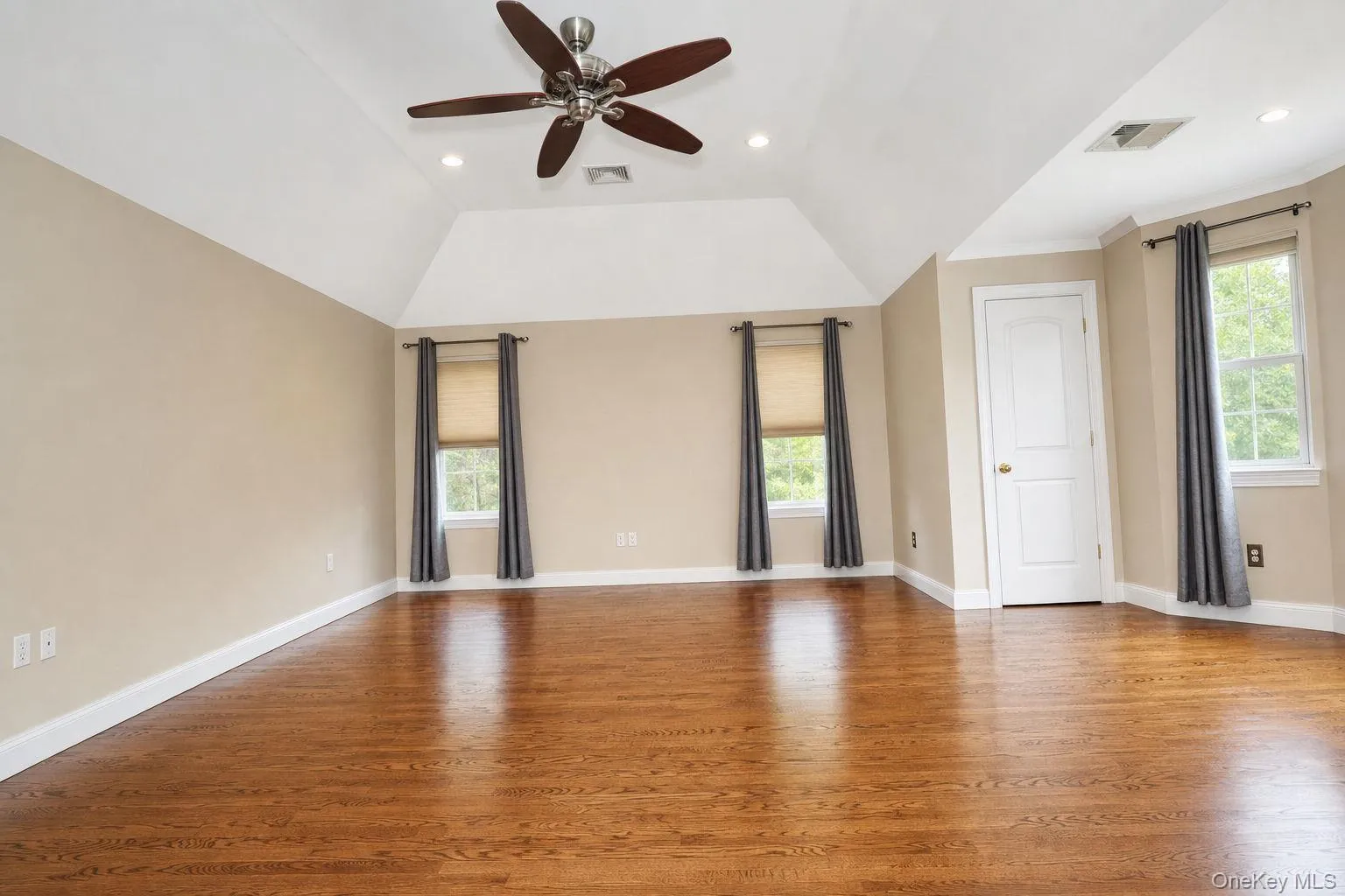 131 Winding Brook Court, New Windsor, NY, 4 Bedrooms Bedrooms, 12 Rooms Rooms,3 BathroomsBathrooms,Residential,For Rent,Winding Brook,0,1041858 131 Winding Brook Court, New Windsor, NY, 4 Bedrooms Bedrooms, 12 Rooms Rooms,3 BathroomsBathrooms,Residential,For Rent,Winding Brook,0,1041858