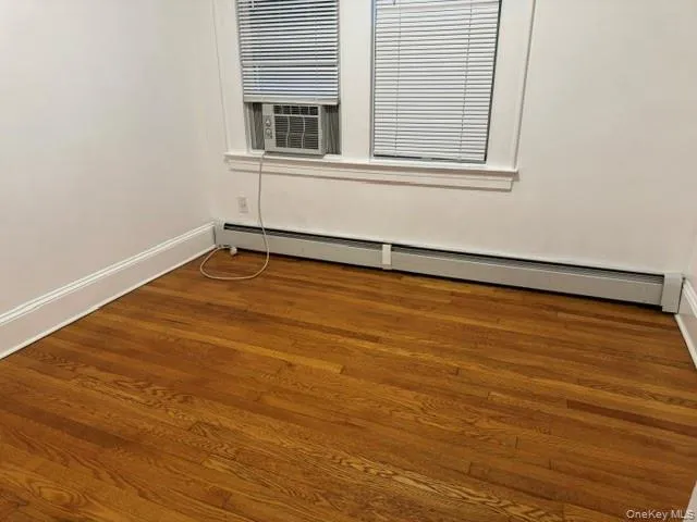 19 High Street, Hempstead, NY, 2 Bedrooms Bedrooms, 5 Rooms Rooms,1 BathroomBathrooms,Residential Lease,For Rent,High,0,1041861 19 High Street, Hempstead, NY, 2 Bedrooms Bedrooms, 5 Rooms Rooms,1 BathroomBathrooms,Residential Lease,For Rent,High,0,1041861