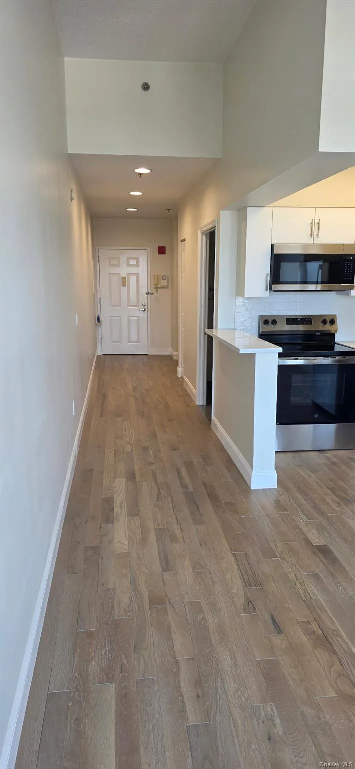 100 New Roc City Place, New Rochelle, NY, 1 Room Rooms,1 BathroomBathrooms,Residential,For Rent,New Roc City,0,1041867 100 New Roc City Place, New Rochelle, NY, 1 Room Rooms,1 BathroomBathrooms,Residential,For Rent,New Roc City,0,1041867