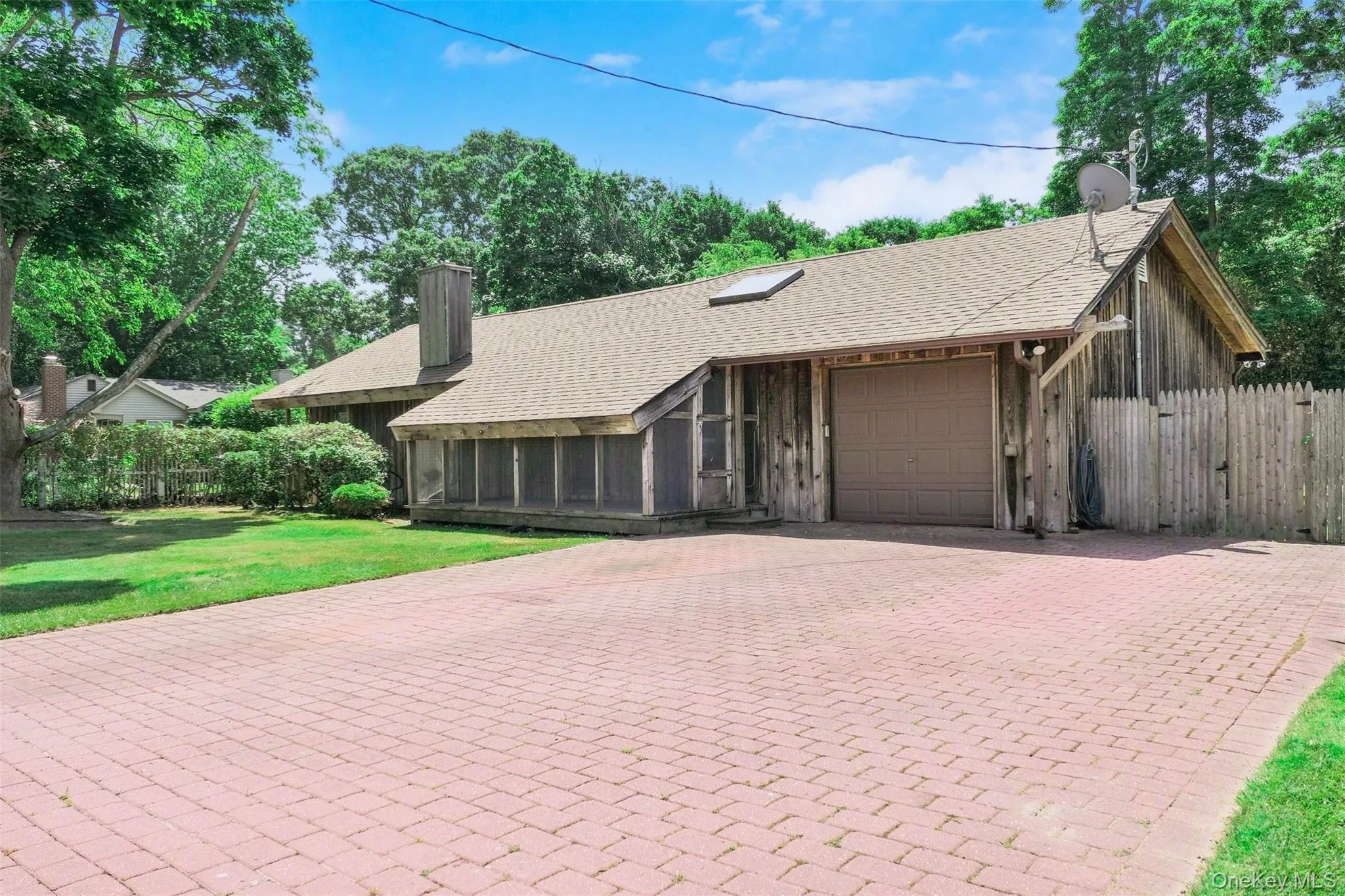 12 Clover Lane, Brookhaven, NY, 3 Bedrooms Bedrooms, 6 Rooms Rooms,2 BathroomsBathrooms,Residential,For Rent,Clover,0,1041870 12 Clover Lane, Brookhaven, NY, 3 Bedrooms Bedrooms, 6 Rooms Rooms,2 BathroomsBathrooms,Residential,For Rent,Clover,0,1041870