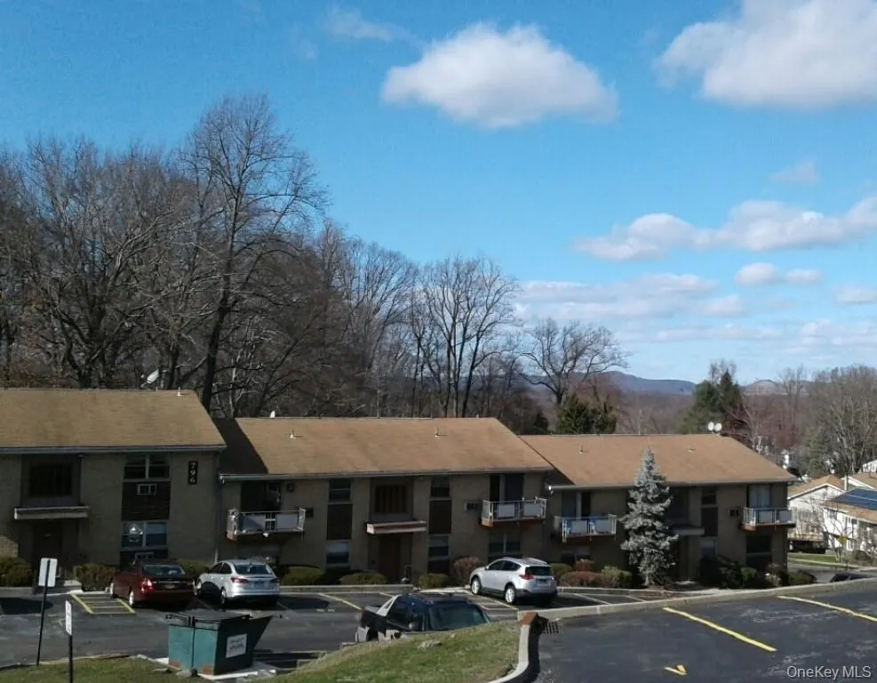 796-800 Brookridge Drive, Clarkstown, NY, 1 Bedroom Bedrooms, 3 Rooms Rooms,1 BathroomBathrooms,Residential Lease,For Rent,Brookridge,0,1041871 796-800 Brookridge Drive, Clarkstown, NY, 1 Bedroom Bedrooms, 3 Rooms Rooms,1 BathroomBathrooms,Residential Lease,For Rent,Brookridge,0,1041871