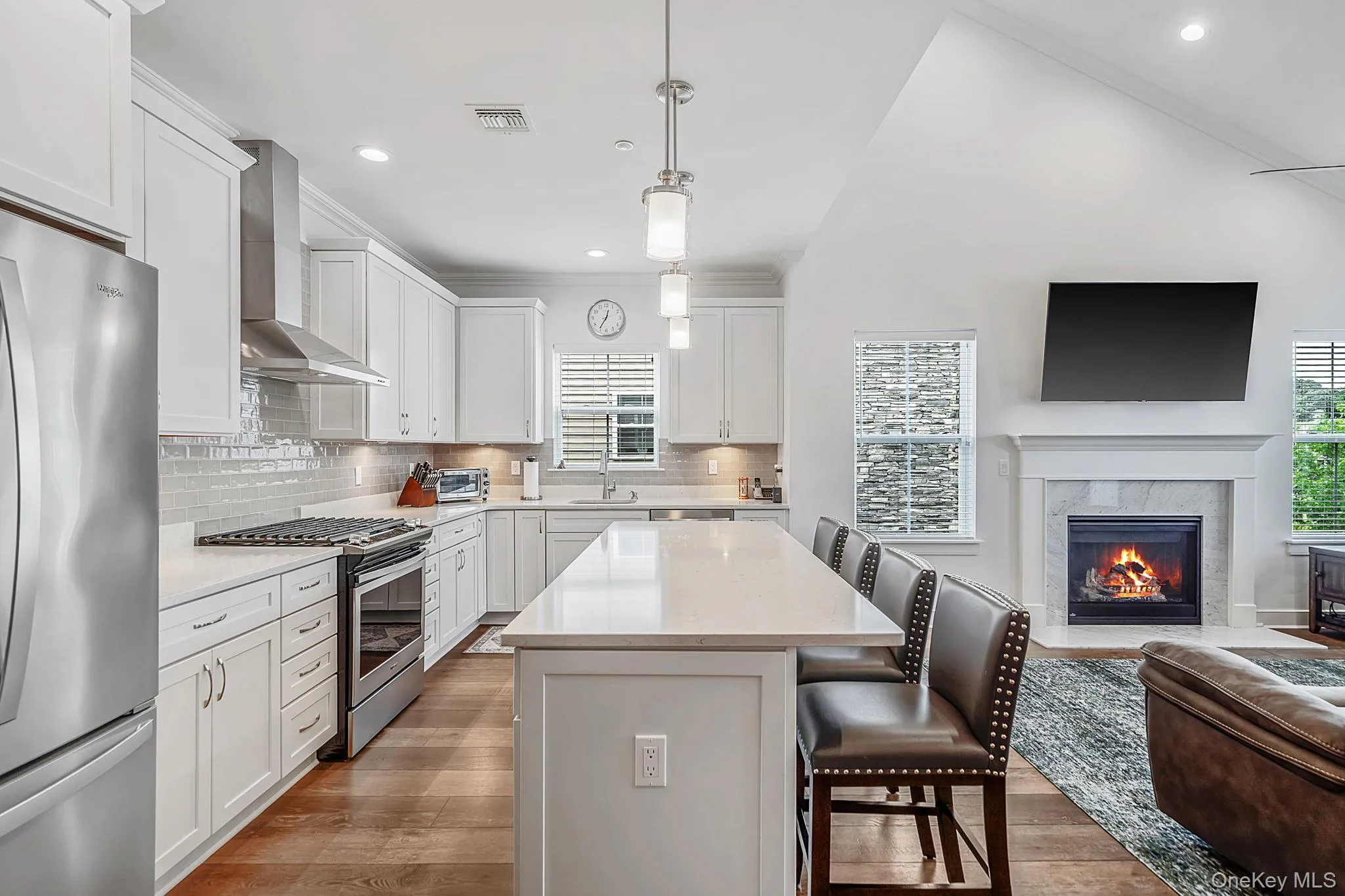 14 Park Drive, Islip, NY, 2 Bedrooms Bedrooms, 7 Rooms Rooms,2 BathroomsBathrooms,Residential,For Rent,Park,0,1041872 14 Park Drive, Islip, NY, 2 Bedrooms Bedrooms, 7 Rooms Rooms,2 BathroomsBathrooms,Residential,For Rent,Park,0,1041872