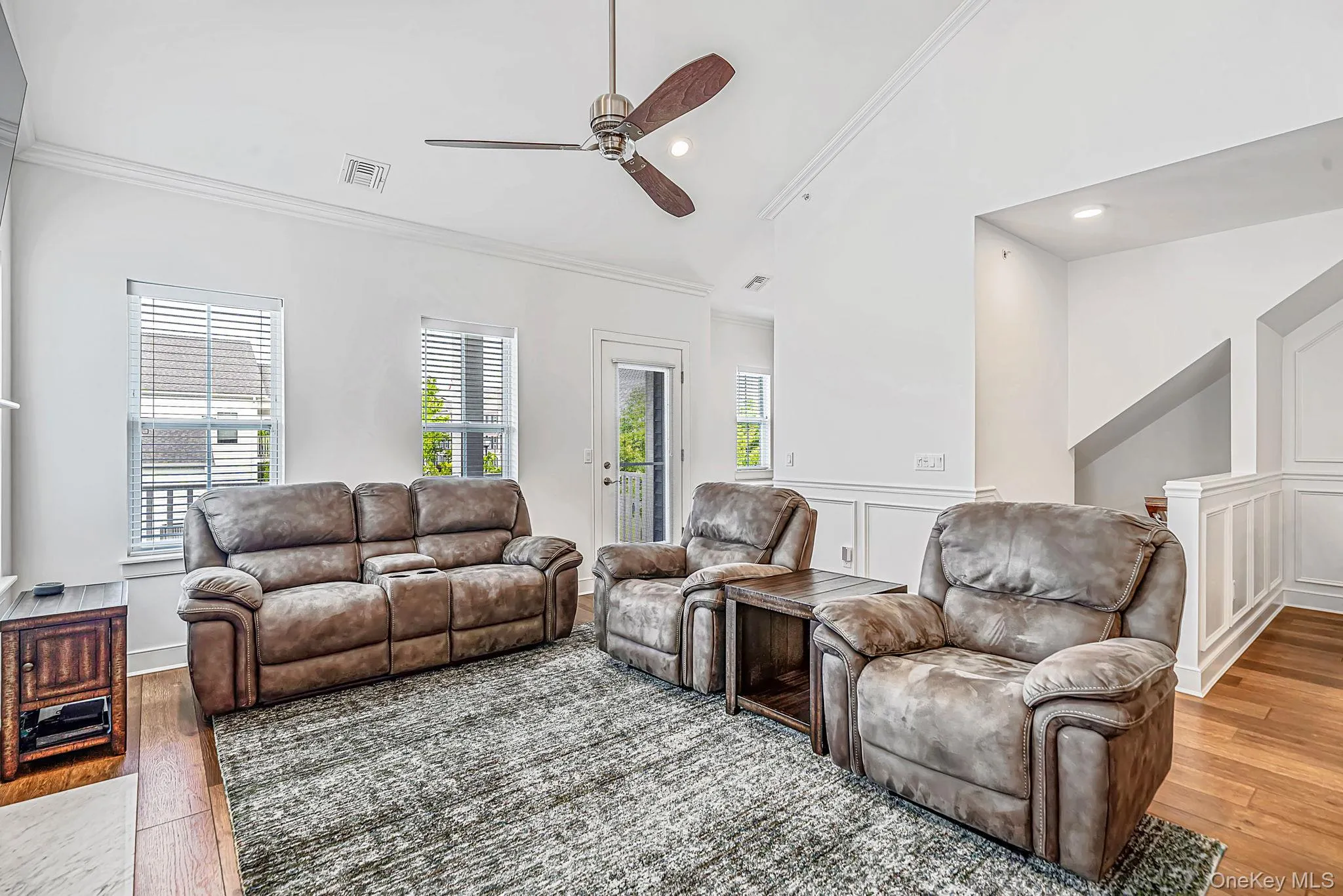 14 Park Drive, Islip, NY, 2 Bedrooms Bedrooms, 7 Rooms Rooms,2 BathroomsBathrooms,Residential,For Rent,Park,0,1041872 14 Park Drive, Islip, NY, 2 Bedrooms Bedrooms, 7 Rooms Rooms,2 BathroomsBathrooms,Residential,For Rent,Park,0,1041872