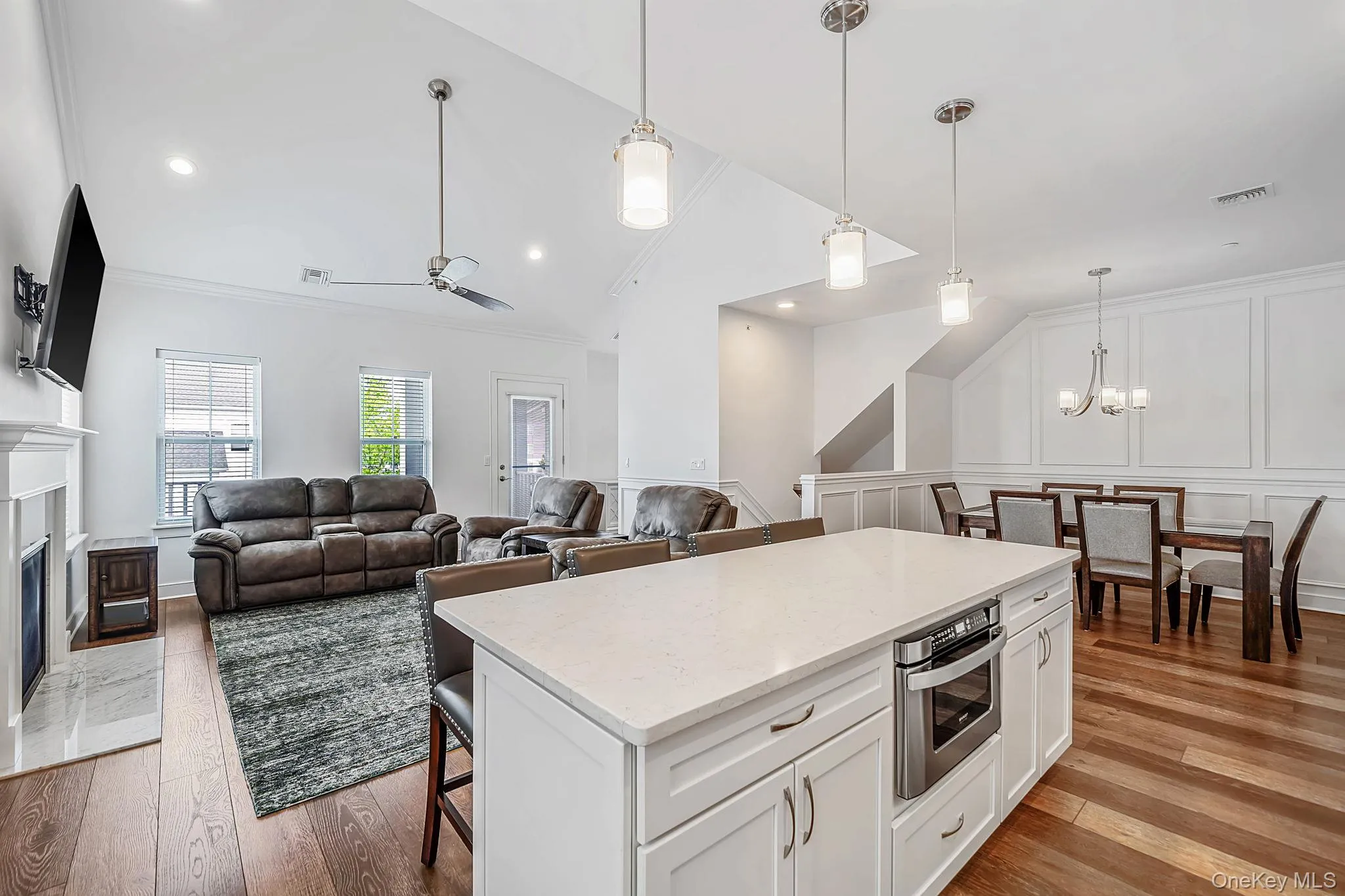 14 Park Drive, Islip, NY, 2 Bedrooms Bedrooms, 7 Rooms Rooms,2 BathroomsBathrooms,Residential,For Rent,Park,0,1041872 14 Park Drive, Islip, NY, 2 Bedrooms Bedrooms, 7 Rooms Rooms,2 BathroomsBathrooms,Residential,For Rent,Park,0,1041872