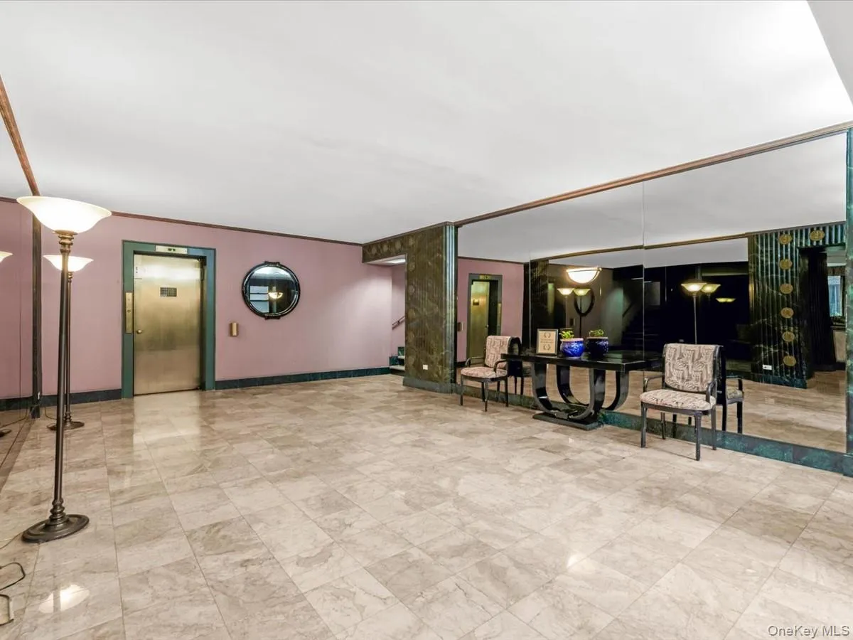 69-10 Yellowstone Boulevard, New York, NY, 1 Bedroom Bedrooms, 4 Rooms Rooms,1 BathroomBathrooms,Residential,For Rent,Yellowstone,0,1041873 69-10 Yellowstone Boulevard, New York, NY, 1 Bedroom Bedrooms, 4 Rooms Rooms,1 BathroomBathrooms,Residential,For Rent,Yellowstone,0,1041873