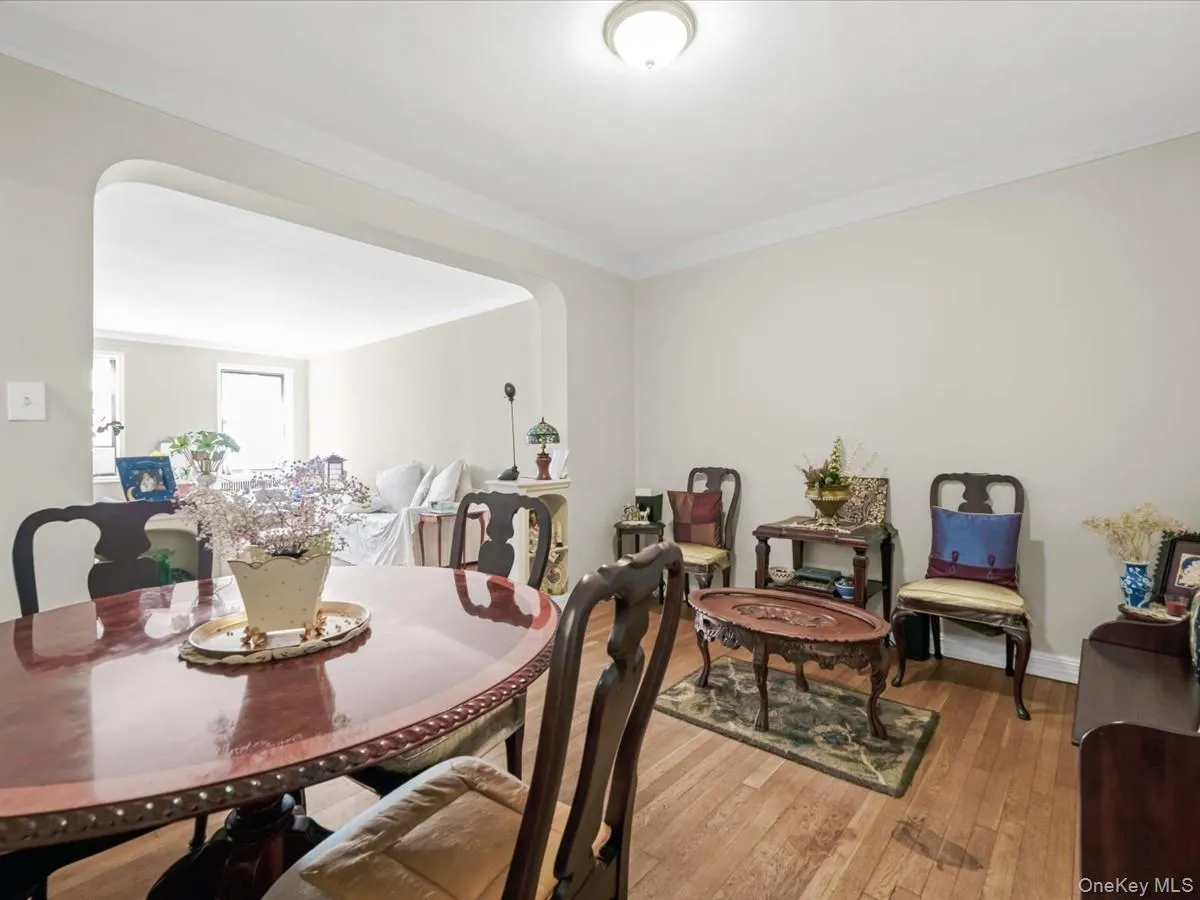 69-10 Yellowstone Boulevard, New York, NY, 1 Bedroom Bedrooms, 4 Rooms Rooms,1 BathroomBathrooms,Residential,For Rent,Yellowstone,0,1041873 69-10 Yellowstone Boulevard, New York, NY, 1 Bedroom Bedrooms, 4 Rooms Rooms,1 BathroomBathrooms,Residential,For Rent,Yellowstone,0,1041873