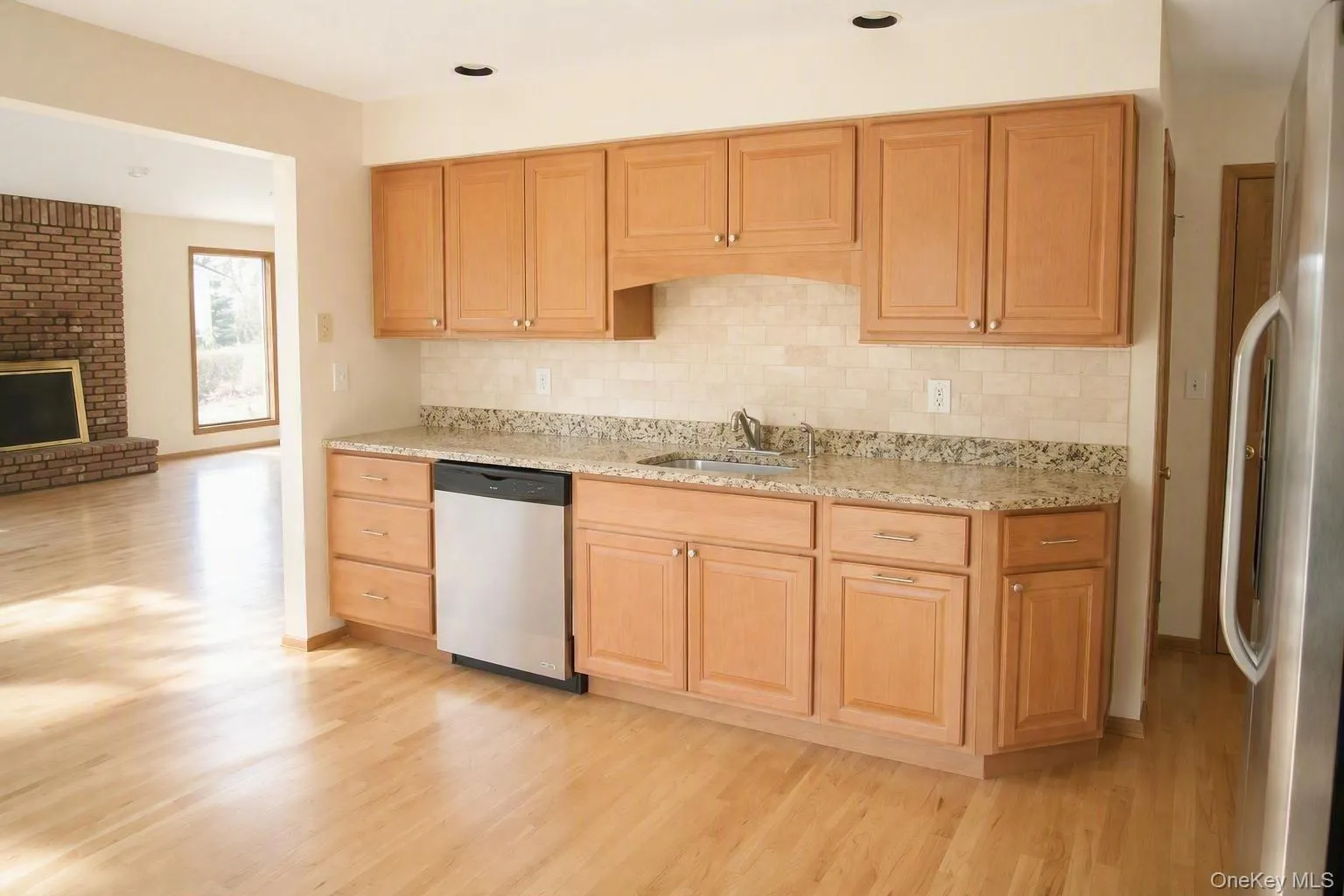 8 Friend Court, Clarkstown, NY, 4 Bedrooms Bedrooms, 8 Rooms Rooms,2 BathroomsBathrooms,Residential Lease,For Rent,Friend,0,1041875 8 Friend Court, Clarkstown, NY, 4 Bedrooms Bedrooms, 8 Rooms Rooms,2 BathroomsBathrooms,Residential Lease,For Rent,Friend,0,1041875