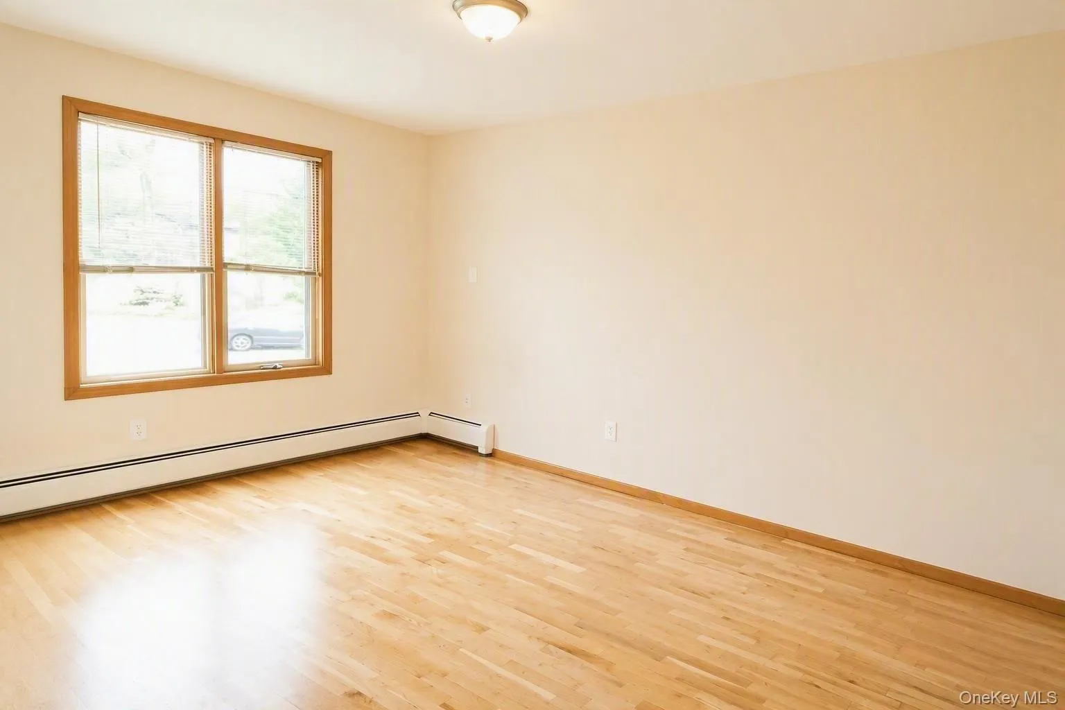 8 Friend Court, Clarkstown, NY, 4 Bedrooms Bedrooms, 8 Rooms Rooms,2 BathroomsBathrooms,Residential Lease,For Rent,Friend,0,1041875 8 Friend Court, Clarkstown, NY, 4 Bedrooms Bedrooms, 8 Rooms Rooms,2 BathroomsBathrooms,Residential Lease,For Rent,Friend,0,1041875