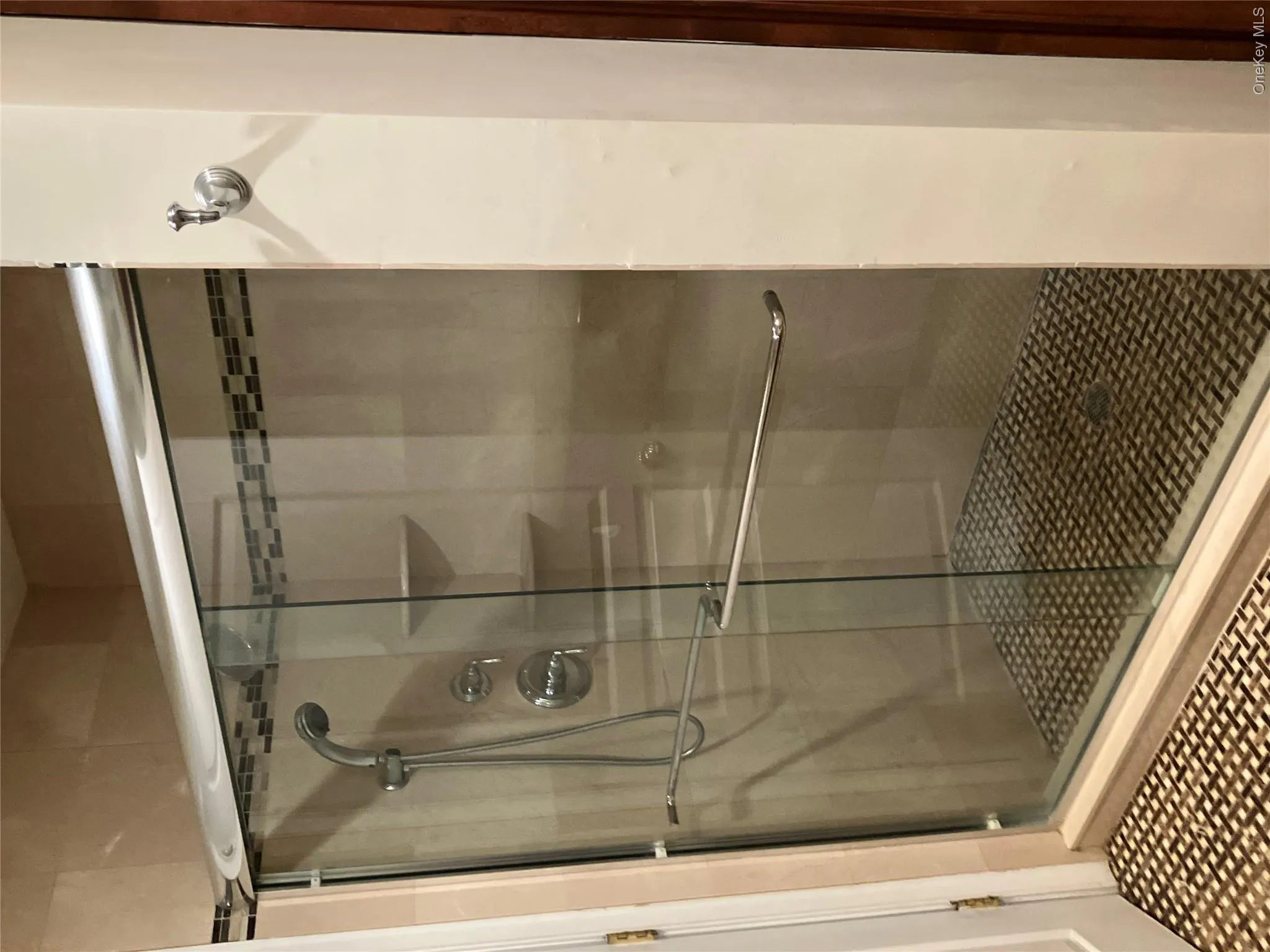 32 Coral Lane, Islip, NY, 2 Bedrooms Bedrooms, 5 Rooms Rooms,2 BathroomsBathrooms,Residential,For Rent,Coral,0,1041876 32 Coral Lane, Islip, NY, 2 Bedrooms Bedrooms, 5 Rooms Rooms,2 BathroomsBathrooms,Residential,For Rent,Coral,0,1041876