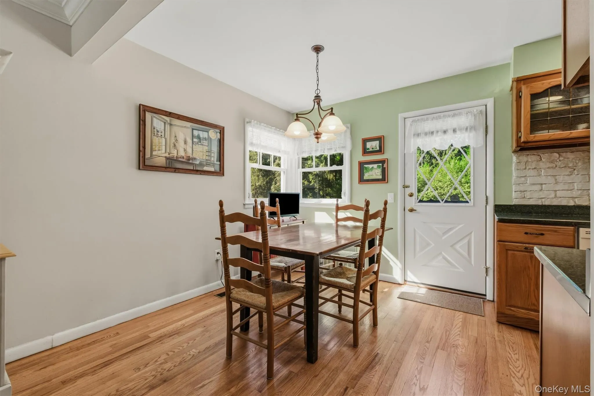 Dining area just off LR and Kitchen Dining area just off LR and Kitchen