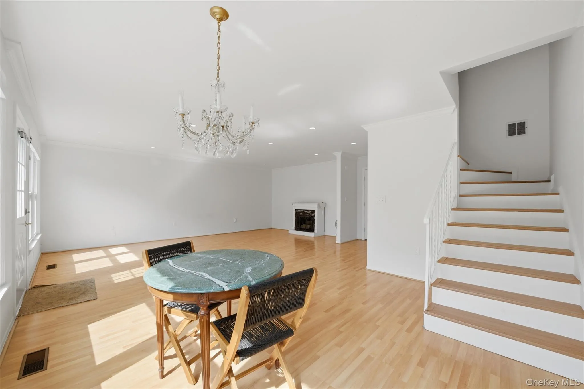 149 Fenimore Road, Mamaroneck, NY, 2 Bedrooms Bedrooms, 4 Rooms Rooms,1 BathroomBathrooms,Residential Lease,For Rent,Fenimore,0,1041880 149 Fenimore Road, Mamaroneck, NY, 2 Bedrooms Bedrooms, 4 Rooms Rooms,1 BathroomBathrooms,Residential Lease,For Rent,Fenimore,0,1041880